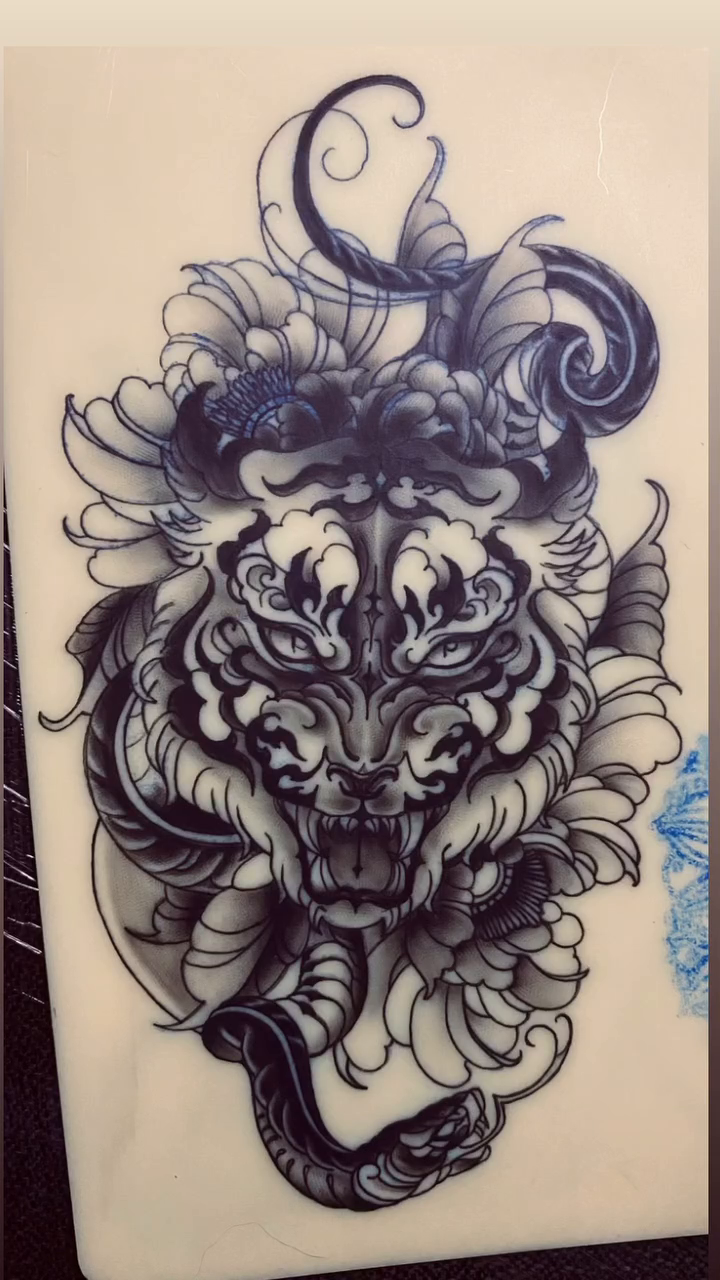 Tiger and snake japanese irezumi tattoo by Tiffany