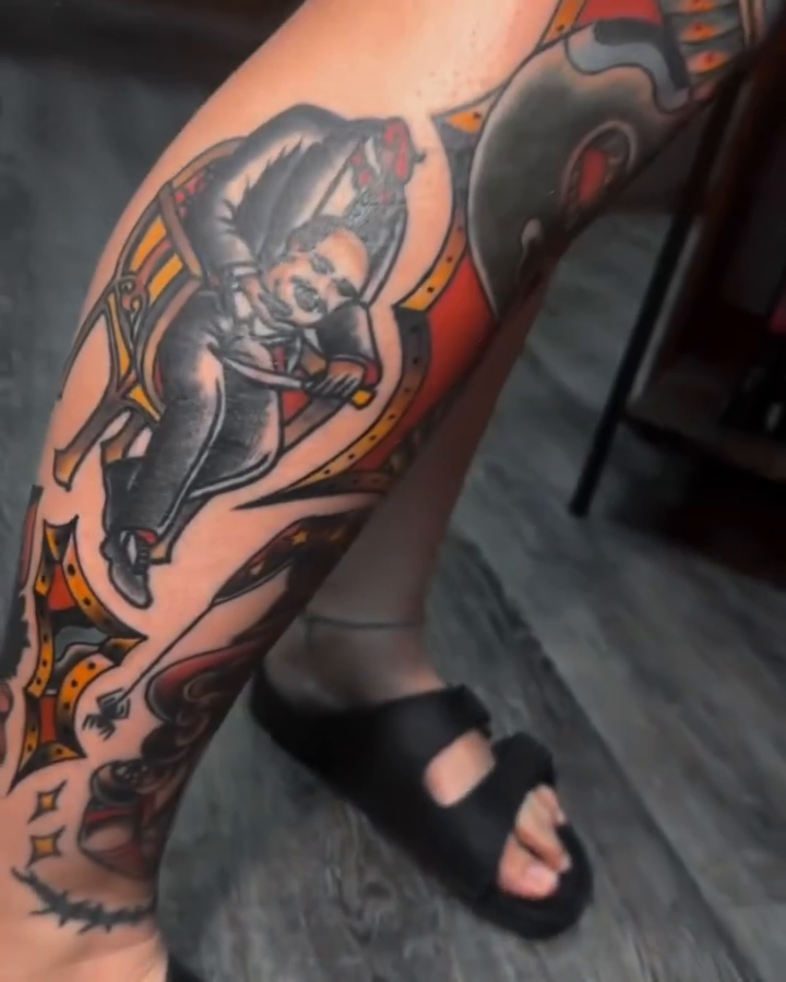 Tattoo by @jennitattoo โ american_traditional, neo_traditional