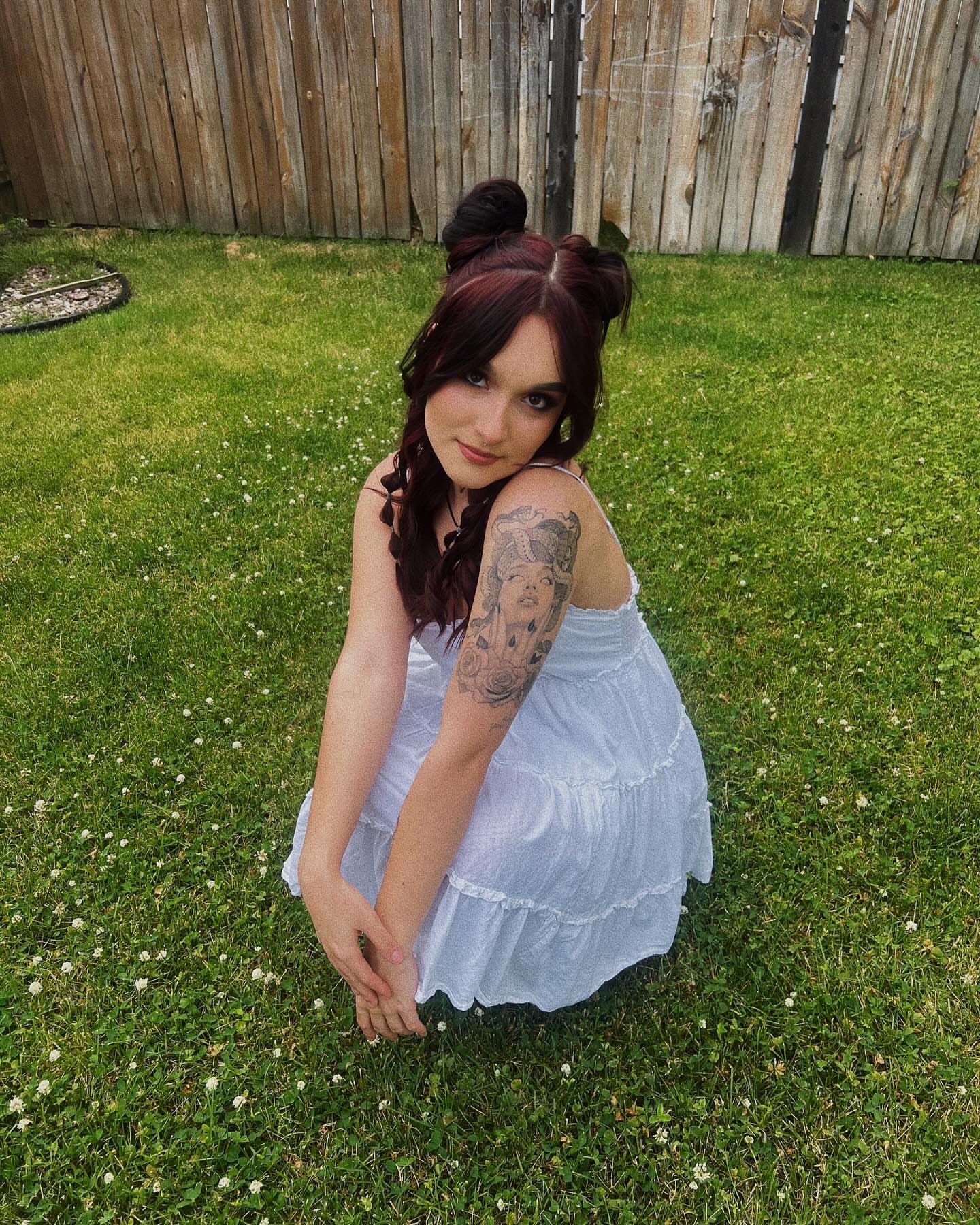 Woman American traditional tattoo on the upper arm by Lexi Rose