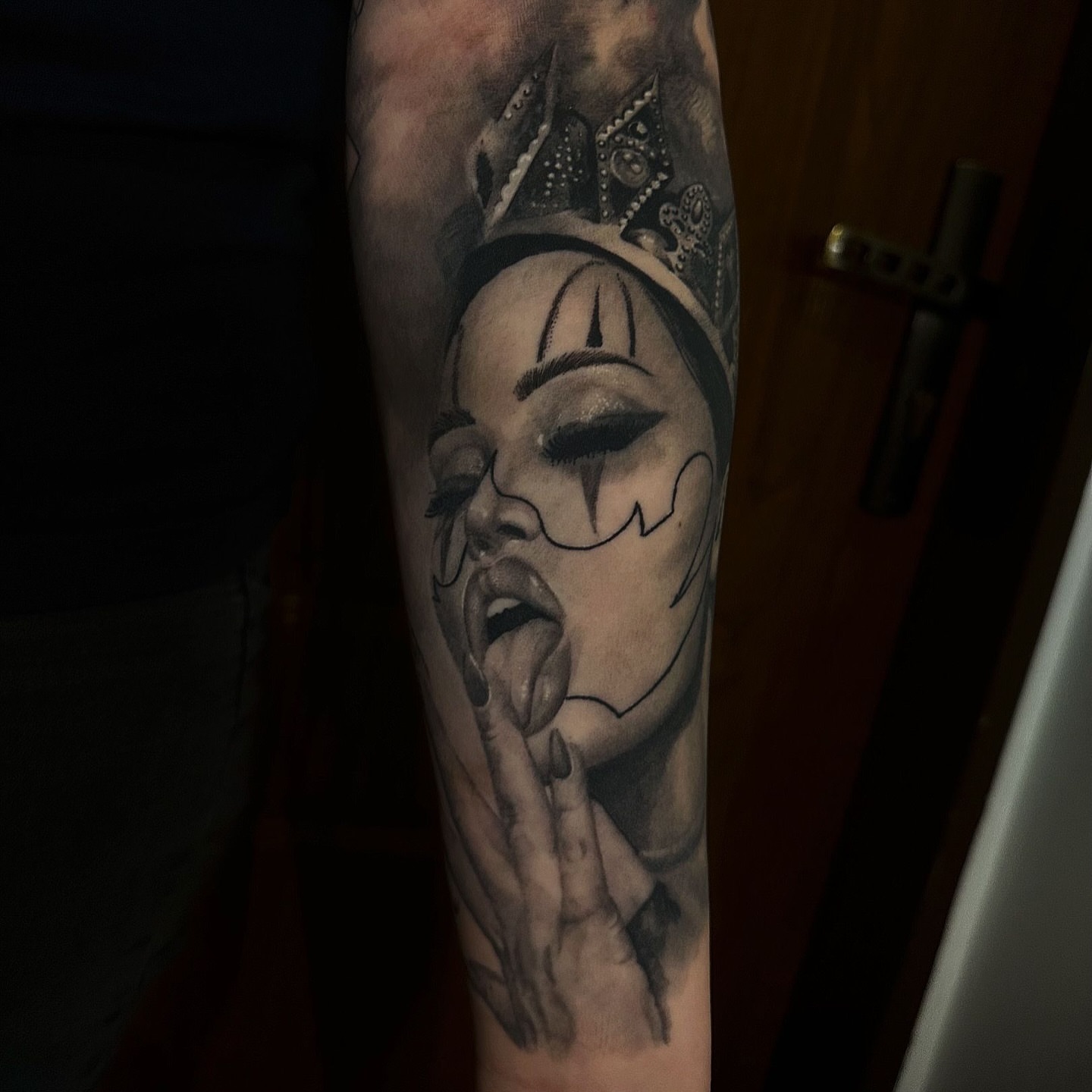 Woman with crown realism tattoo on the forearm by πΈπππ πππ€