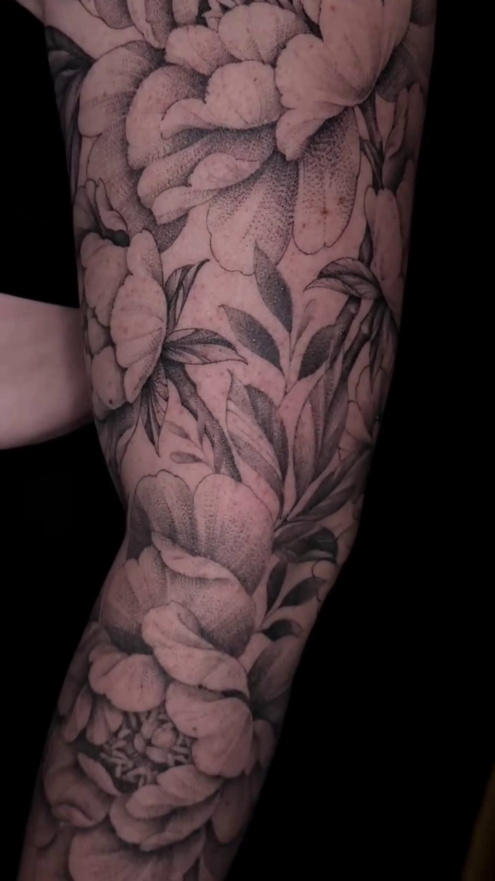 Tattoo by @jordanallredart — black_and_grey, realism
