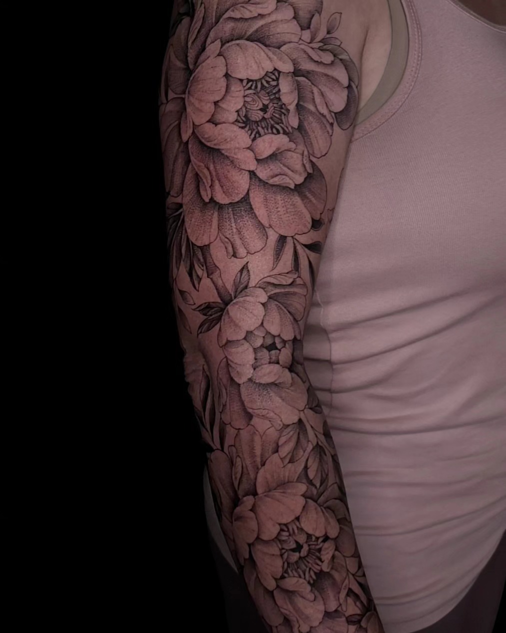 Tattoo by @jordanallredart — black_and_grey