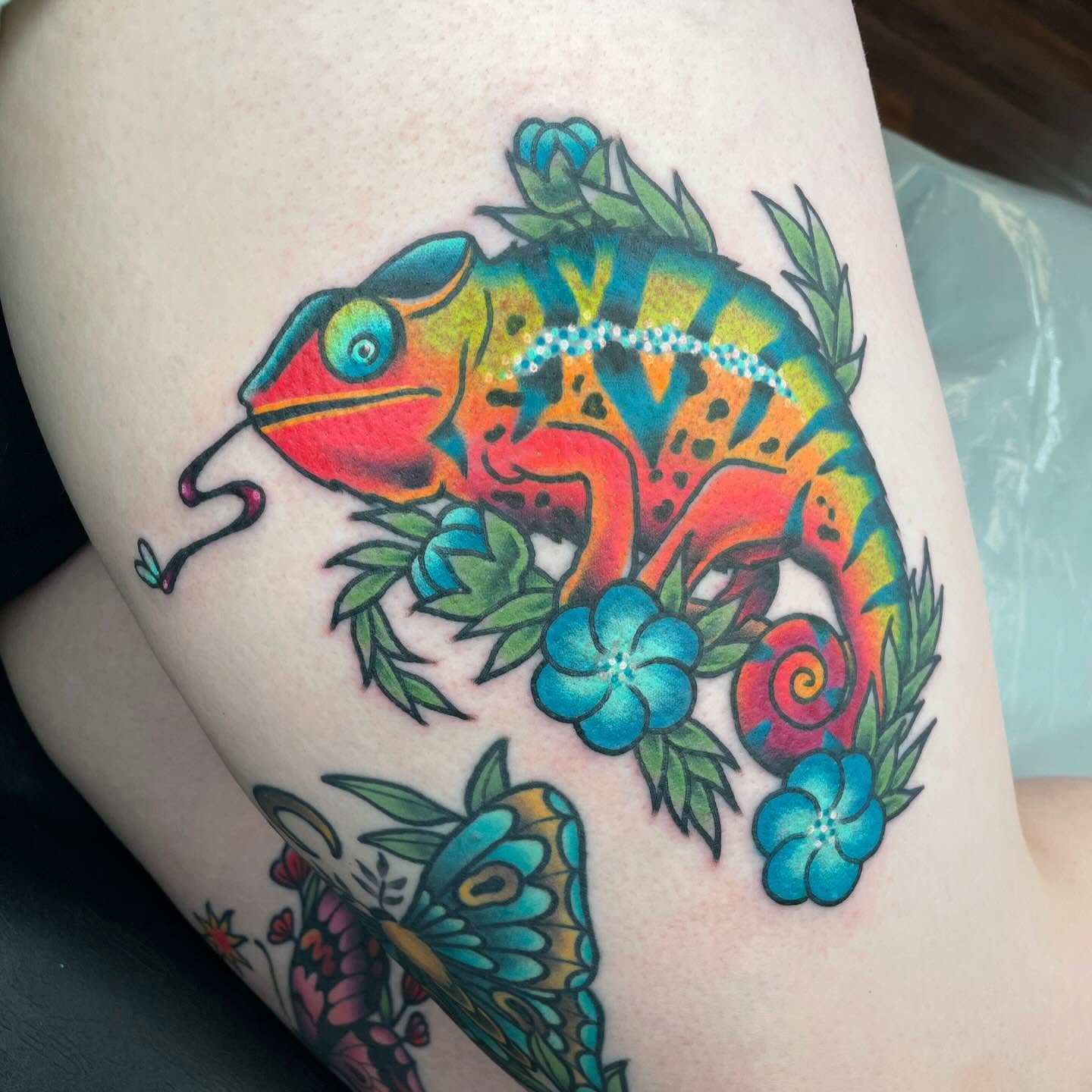 Chameleon and flowers American traditional tattoo on the thigh by β¦ πΉπππ π°ππ π·ππππππππ β¦, Nashville, Tennessee