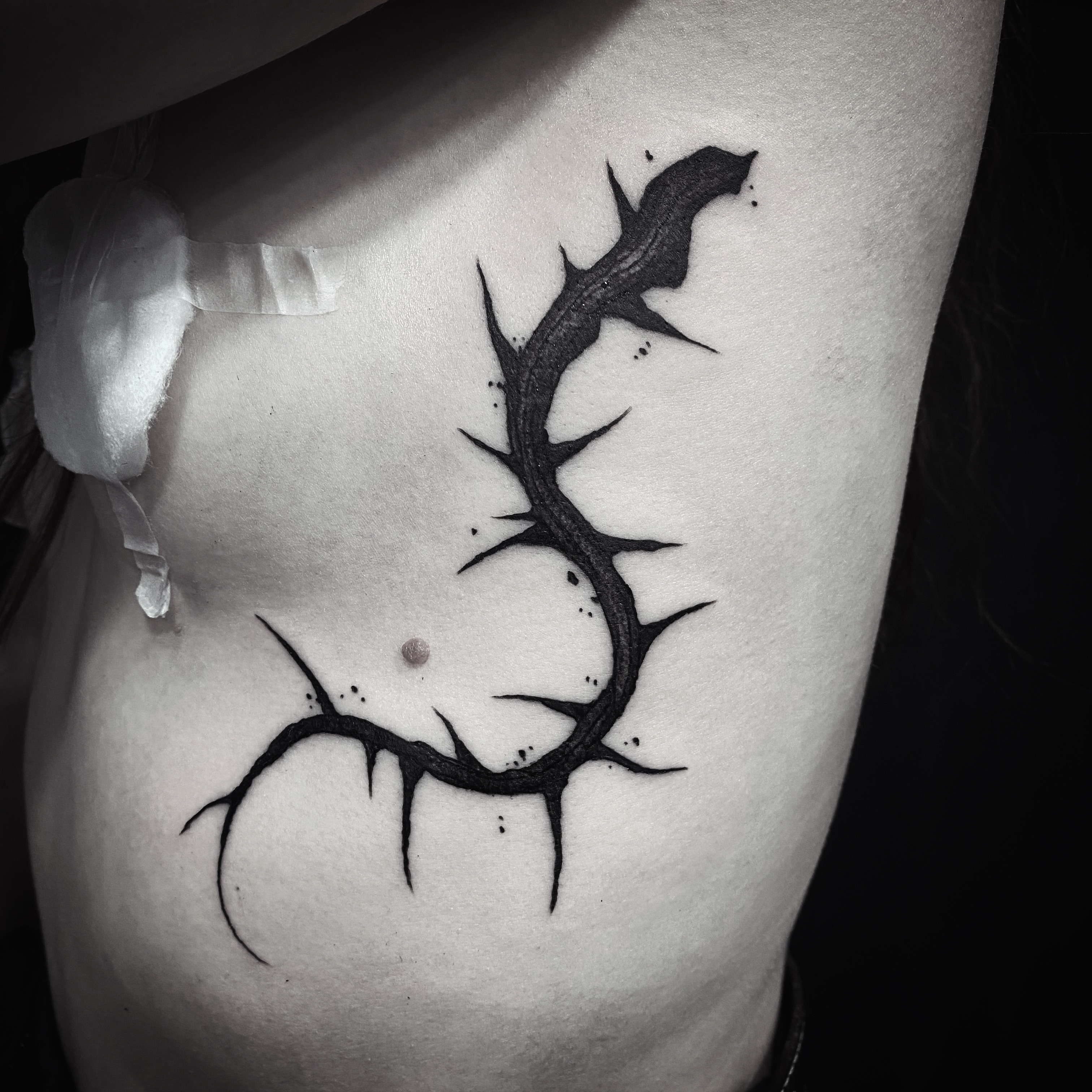 Tattoo by @axelj_ttt — black_and_grey