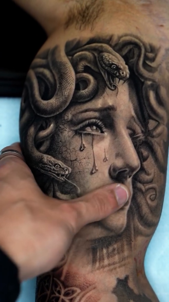 Medusa realism tattoo by Steven tattoo