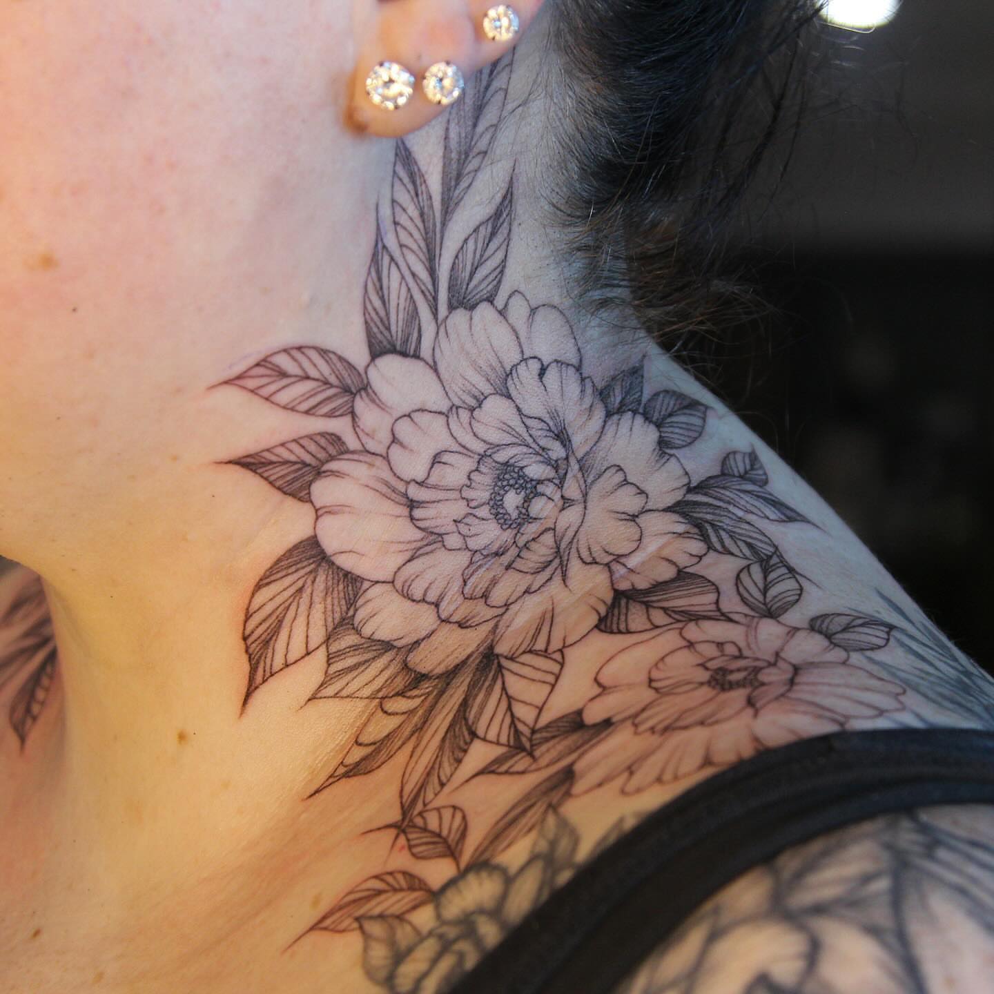 Tattoo by @rubytiiger — black_and_grey