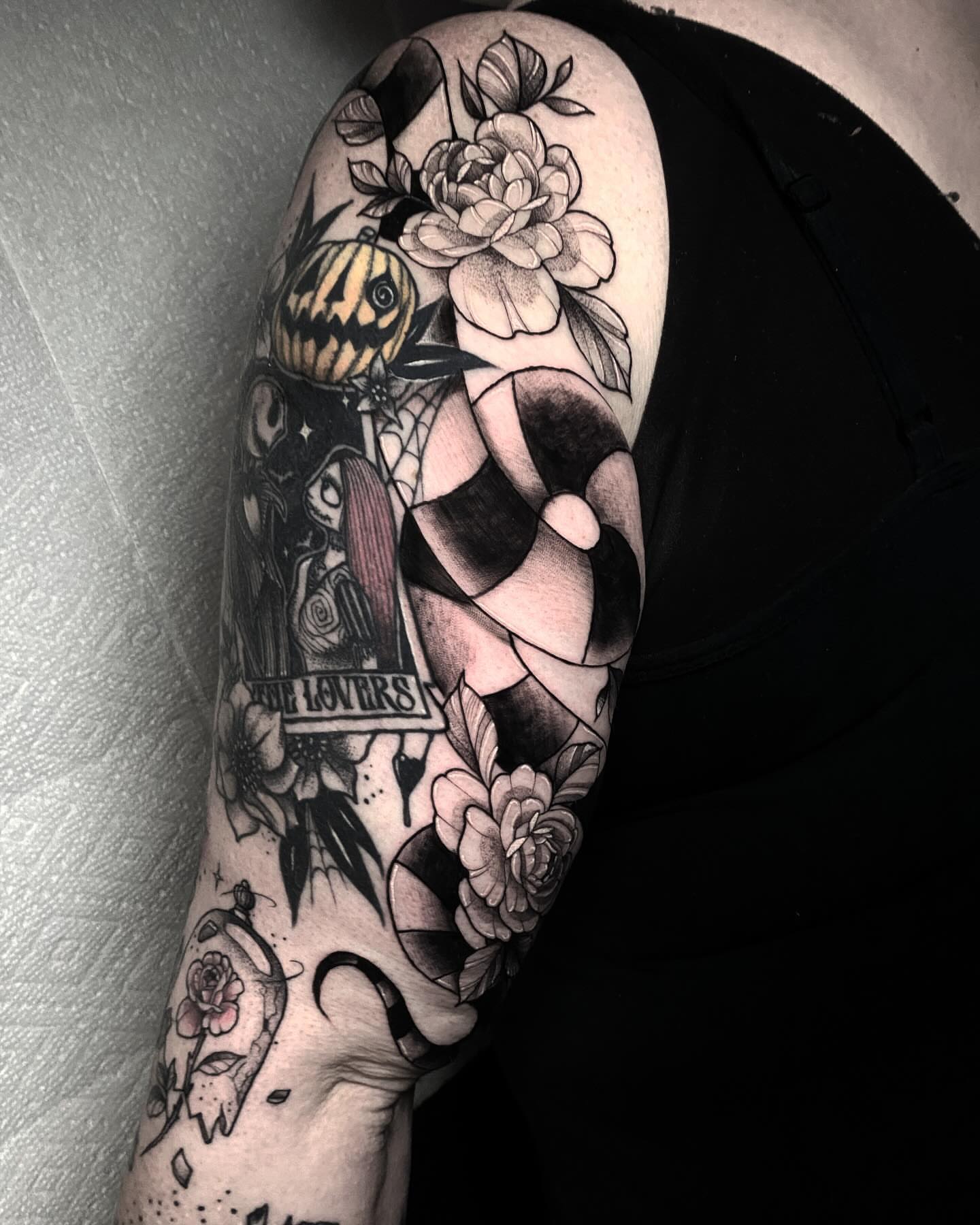 The lovers tarot card dark realism tattoo on the forearm by 𝔈𝔯𝔦𝔫 𝔊𝔦𝔩𝔩𝔦𝔩𝔞𝔫𝔡, Springfield, Ohio