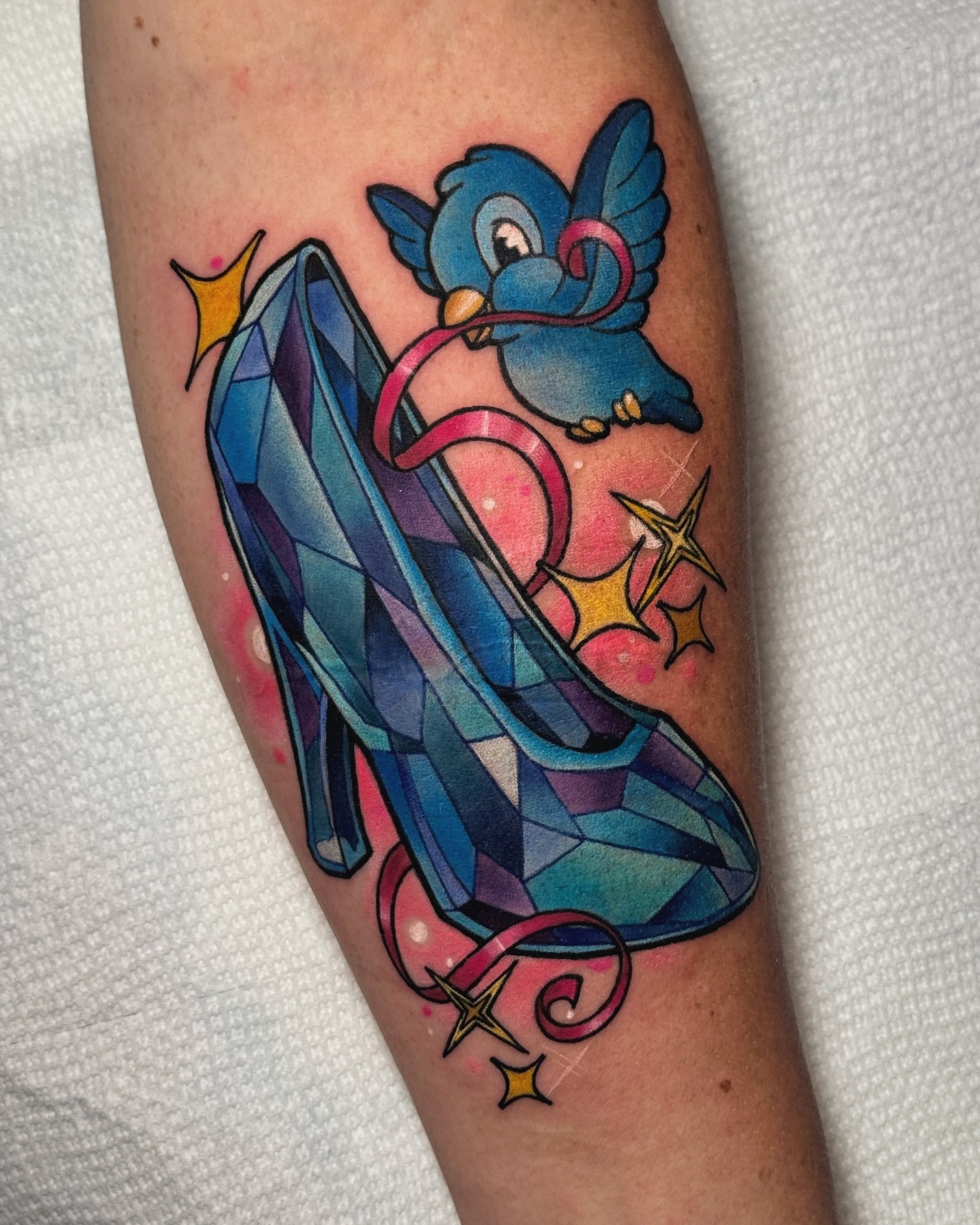 Glass slipper and bird geometric tattoo on the forearm by ✣ ᴛɪᴀʀᴀ ɢᴏʀᴅᴏɴ ✣ video games
