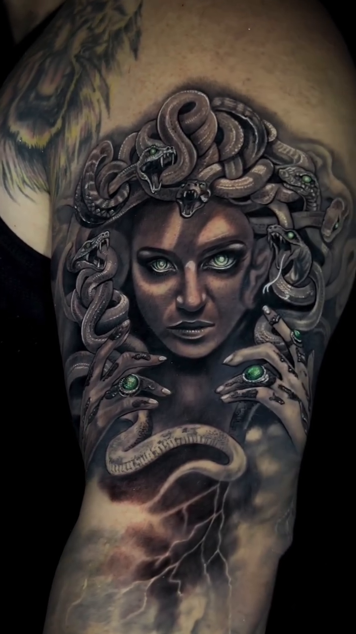 Medusa realism tattoo by Duniel Garcia