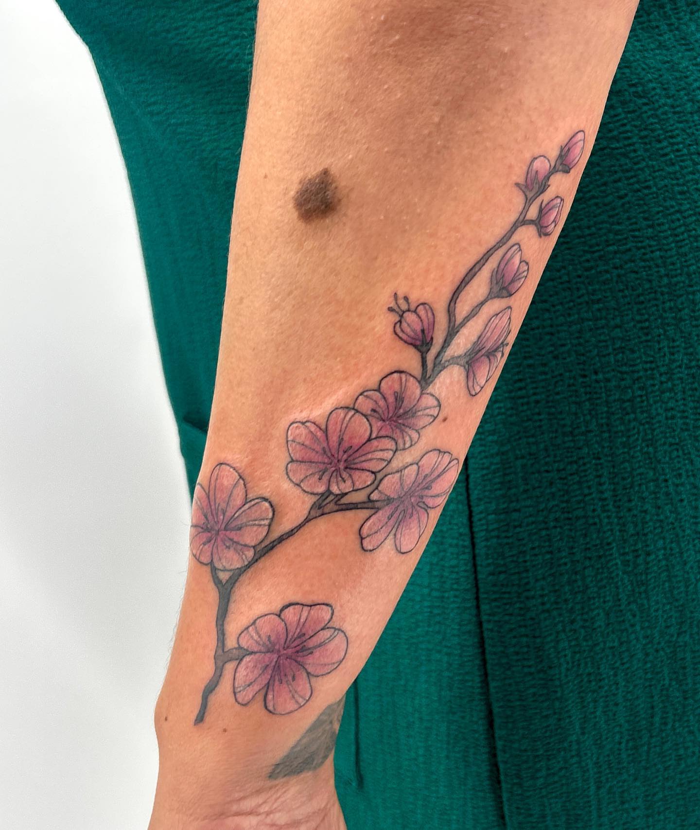 Tattoo by @notmarytattoos — dotwork