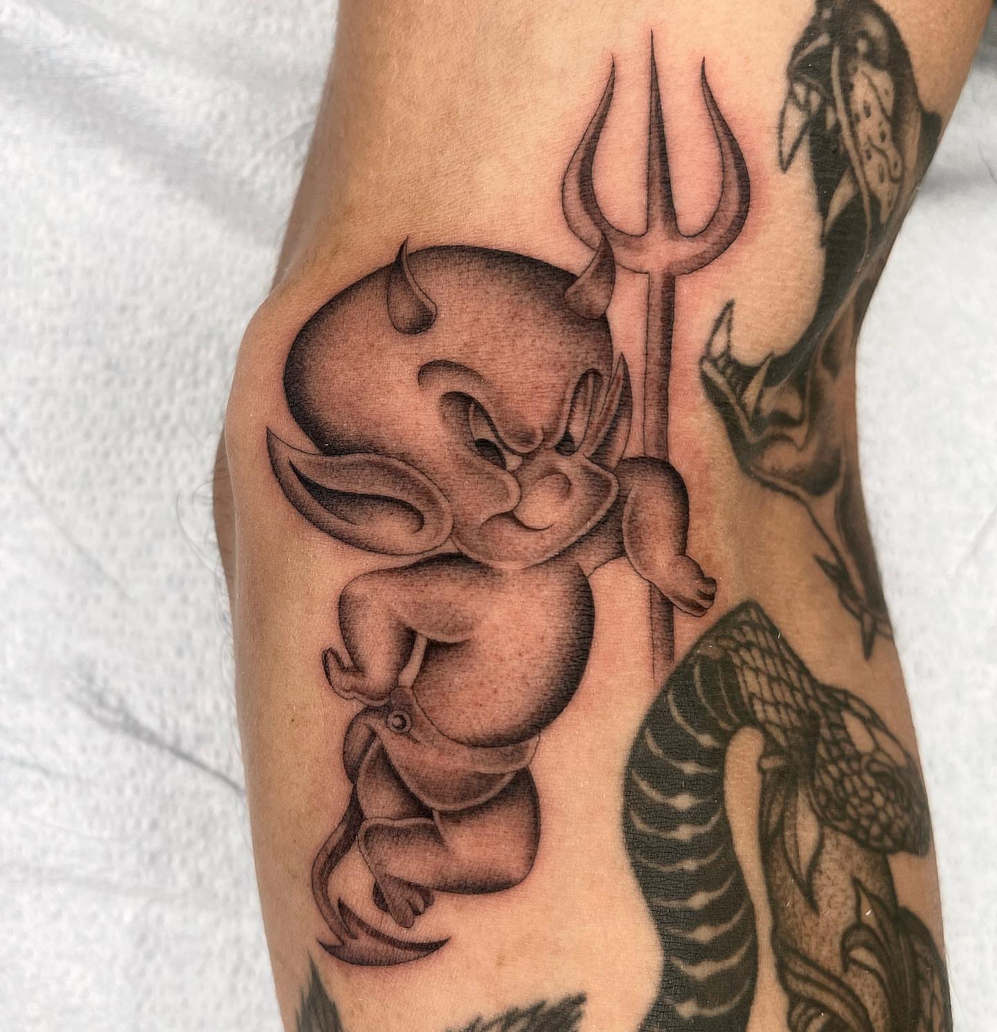 Tattoo by @tiyannagarlic — black_and_grey, realism