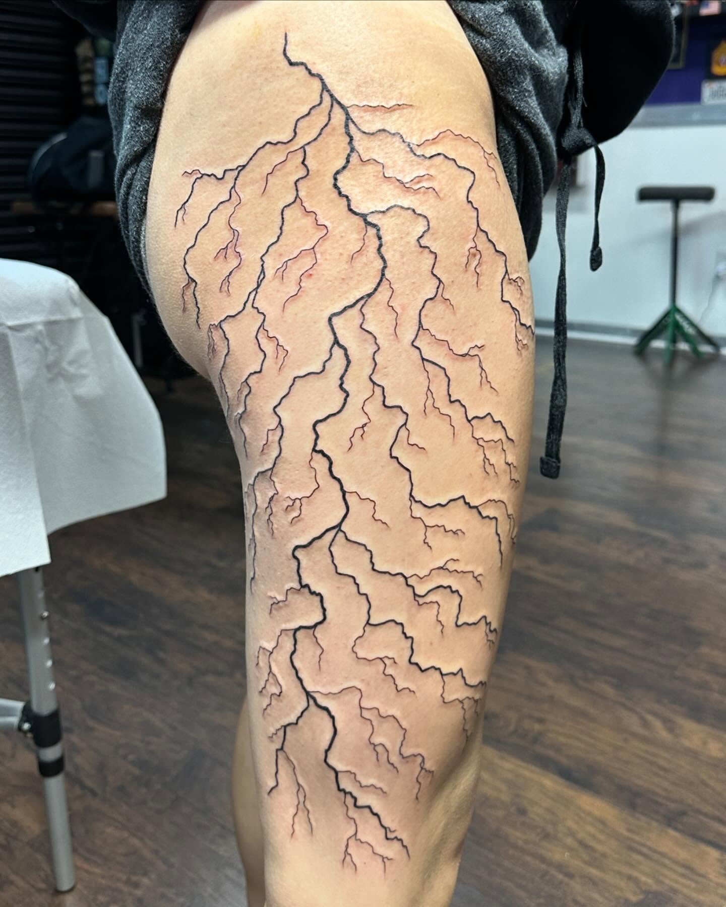 Tattoo by @madwashtattoos — black_and_grey