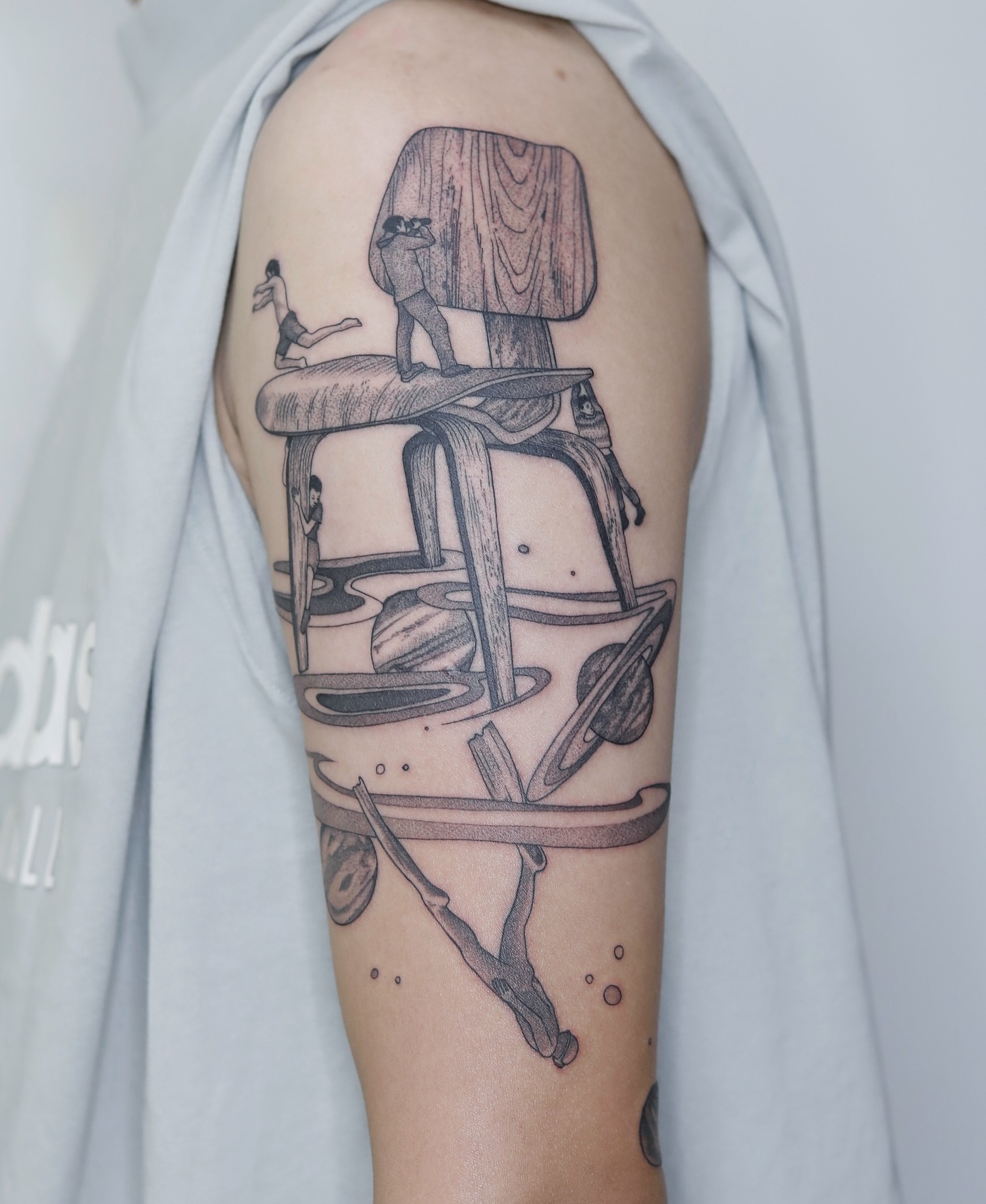 Tattoo by @liningtattoo — black_and_grey, geometric
