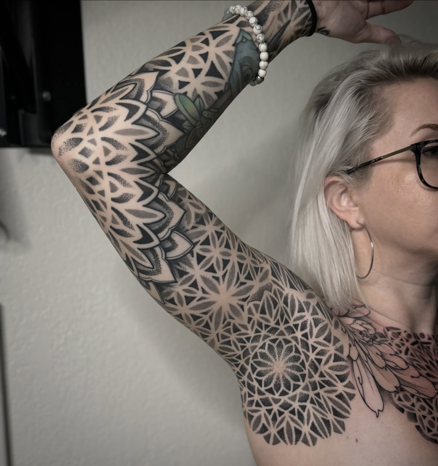 Tattoo by @paul_schnellmynuts — geometric