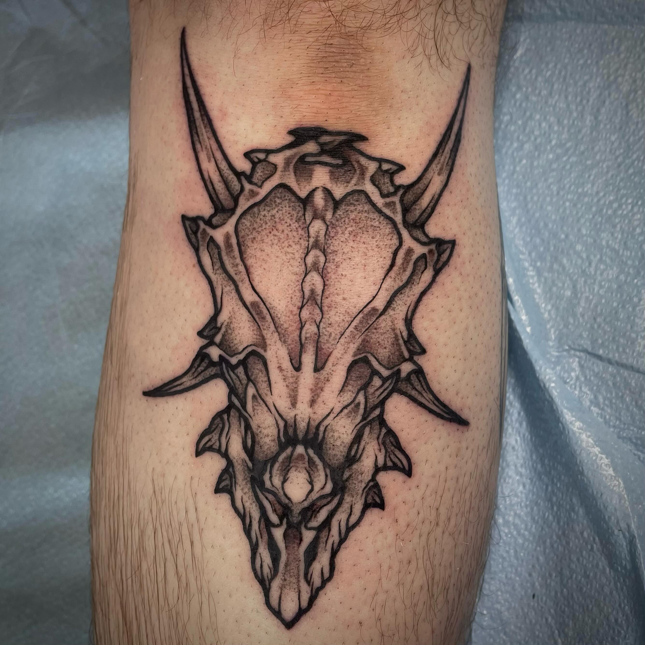 Tattoo by @darkwood.tattoos — dotwork, geometric