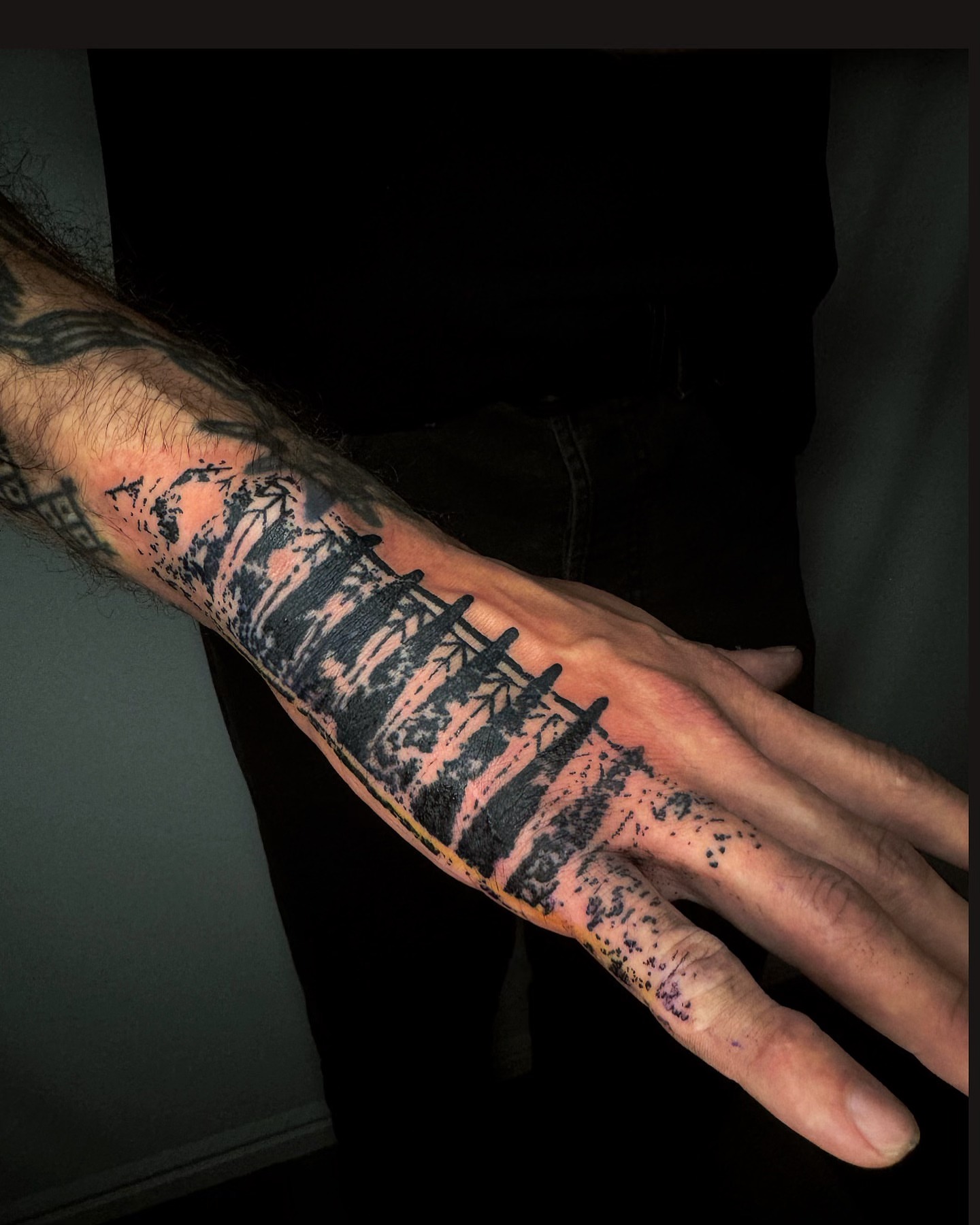 Japanese bridge dotwork tattoo on the forearm by 𝚁 𝚊 𝚢 𝚗 𝚎  ⁜  𝚁 𝚘 𝚓 𝚊 𝚜