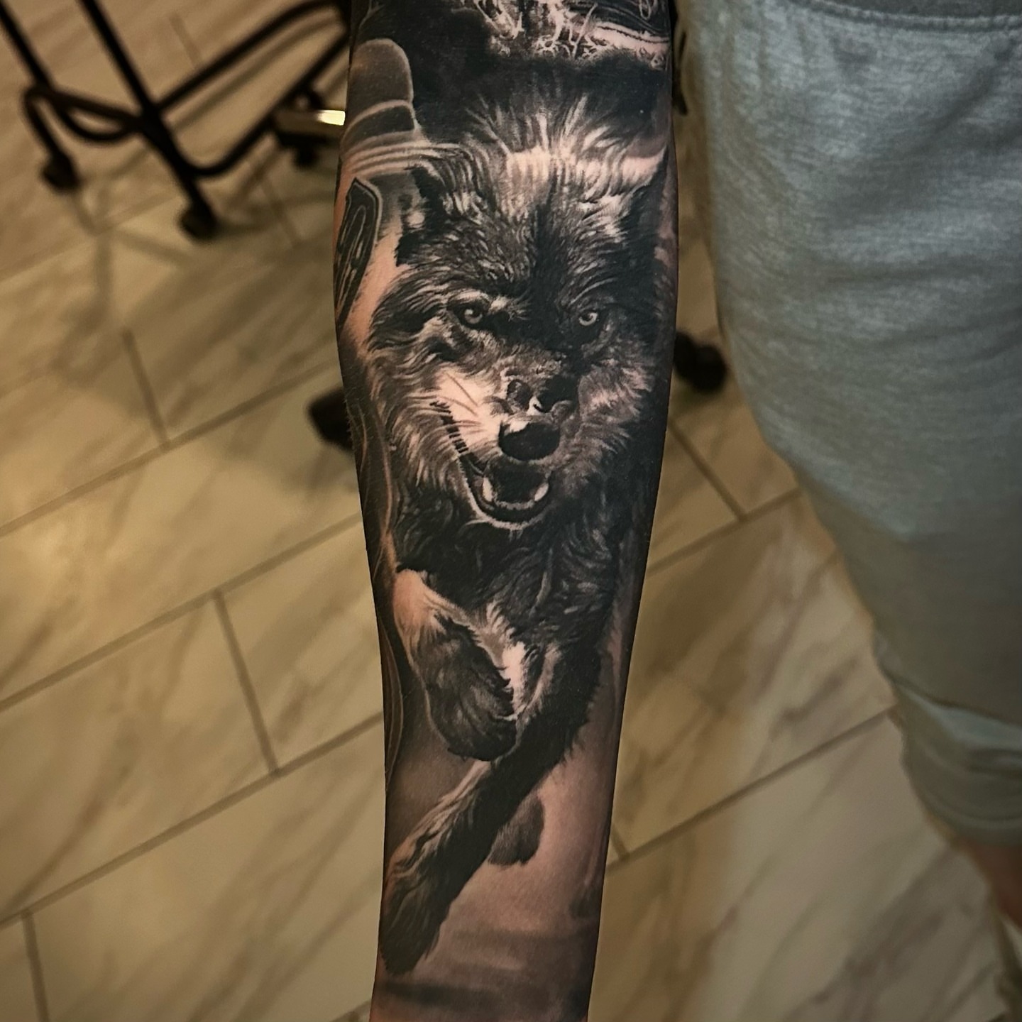 Wolf realism tattoo on the forearm by Chrisjansentattoo
