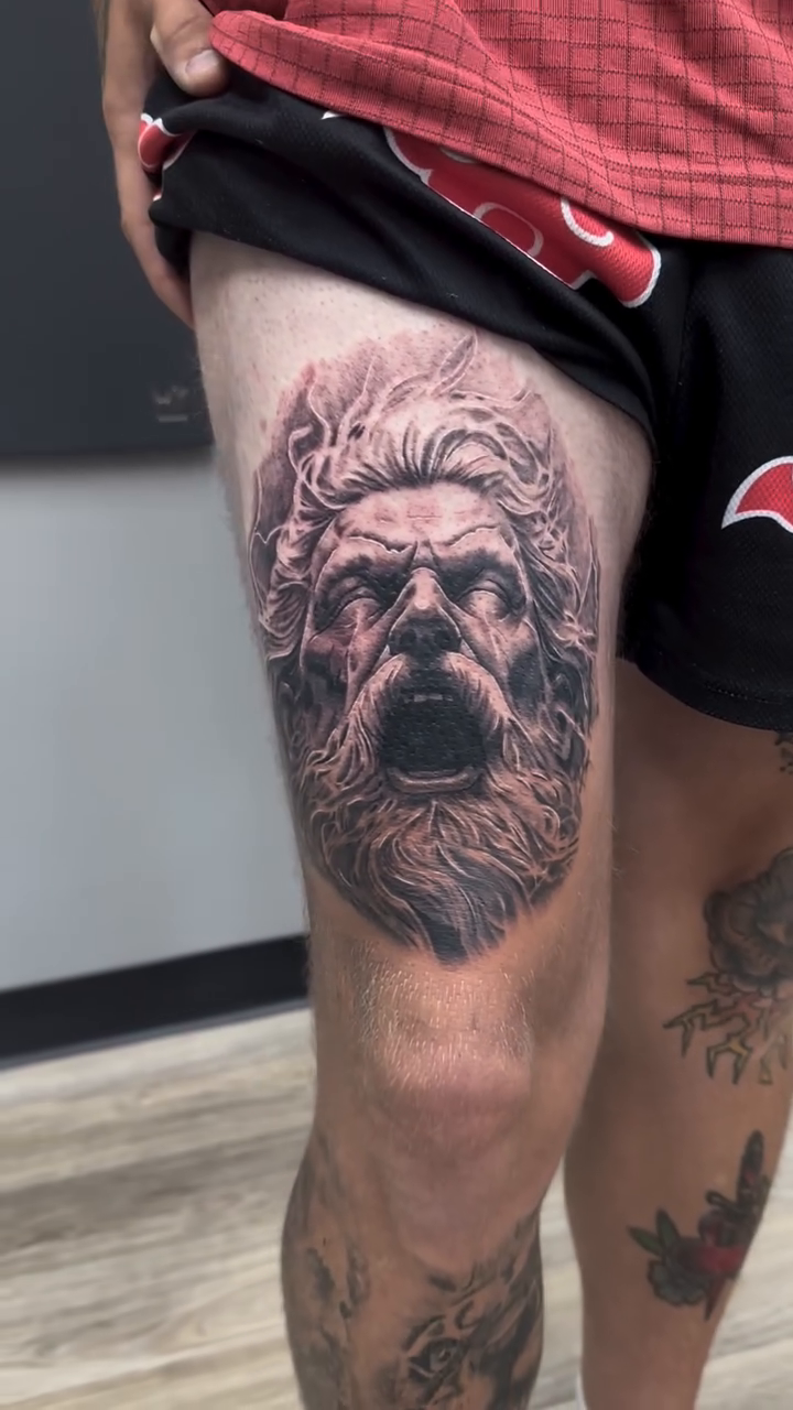 Bust of a man realism tattoo by ๐๐๐๐ ๐๐๐๐