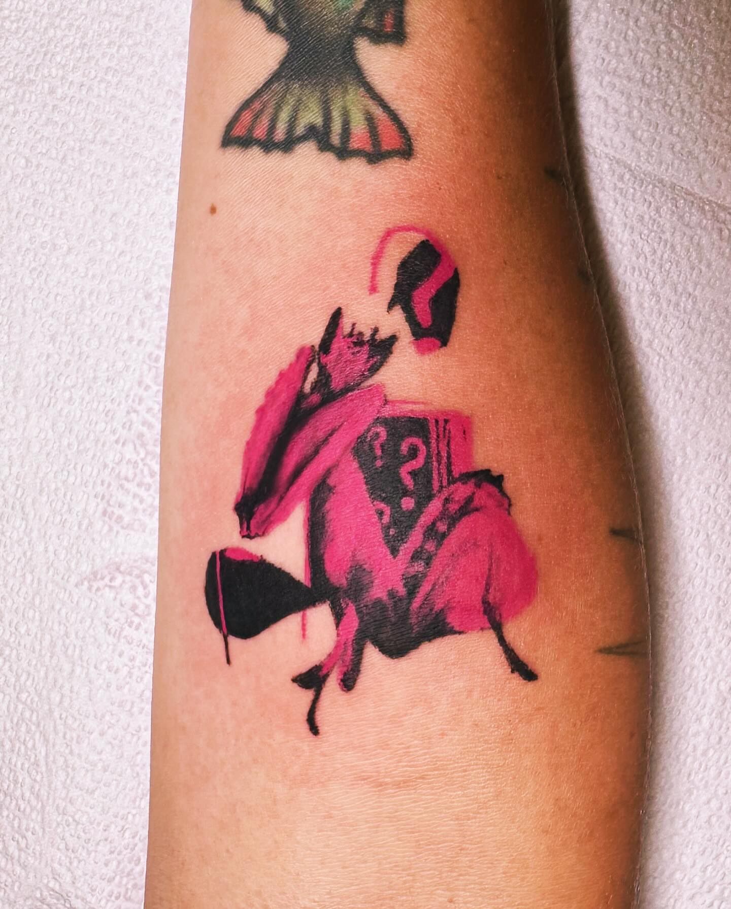 Tattoo by @effacermonexistence — dotwork