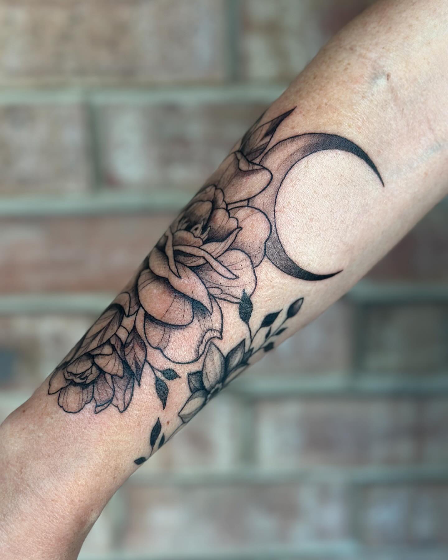 Tattoo by @boo_tomahawk — black_and_grey