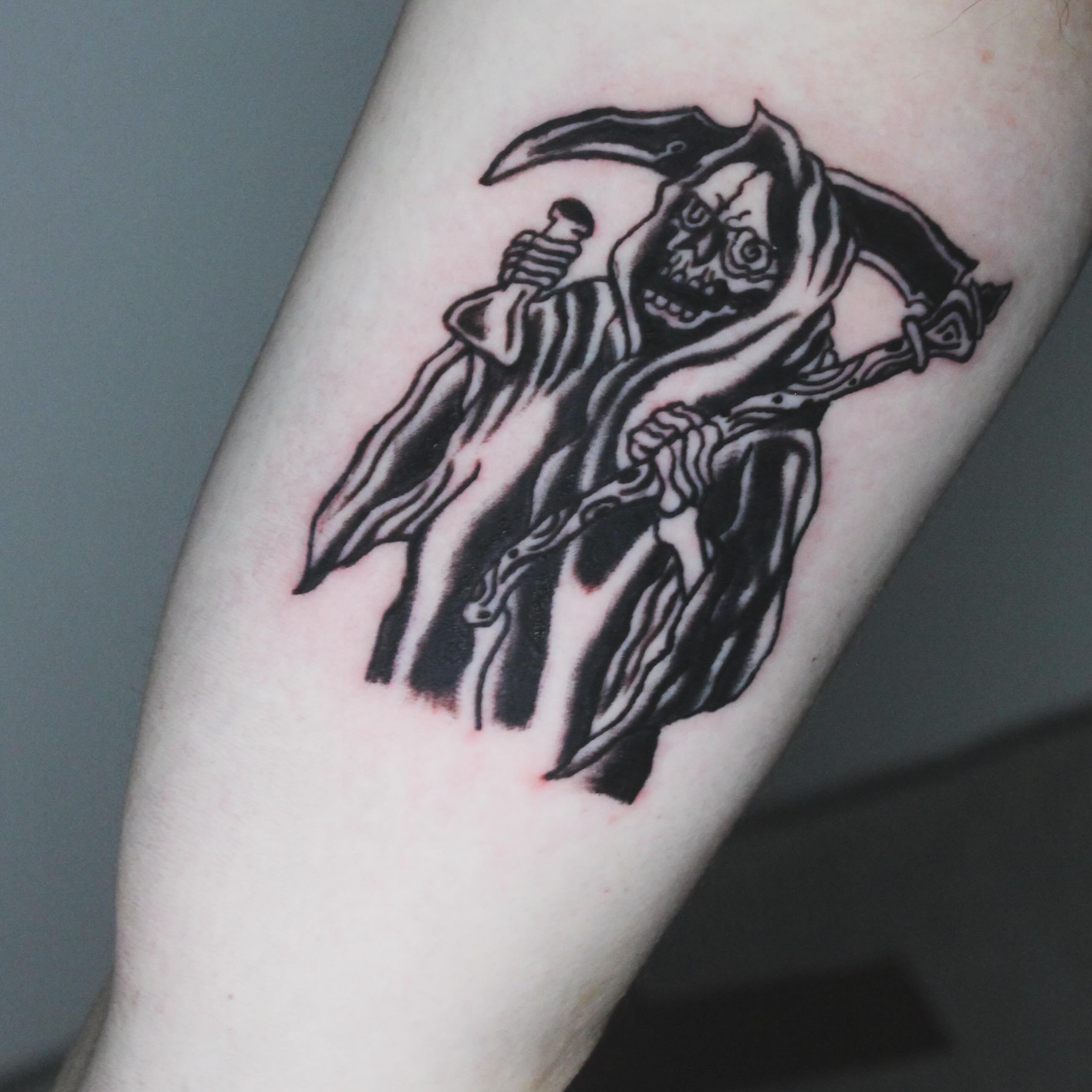Tattoo by @dai__tattoo — black_and_grey