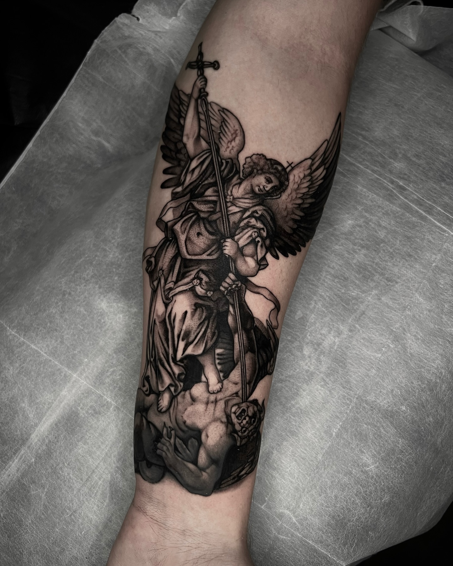 Angel with sword realism tattoo on the forearm by ๐ฒ๐ฐ๐ธ๐๐ป๐๐ฝ โก