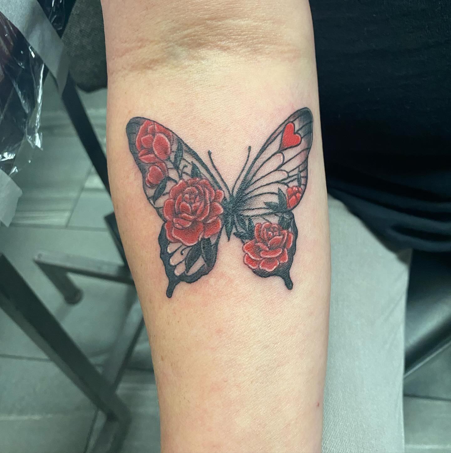 Tattoo by @miznola — realism, dotwork