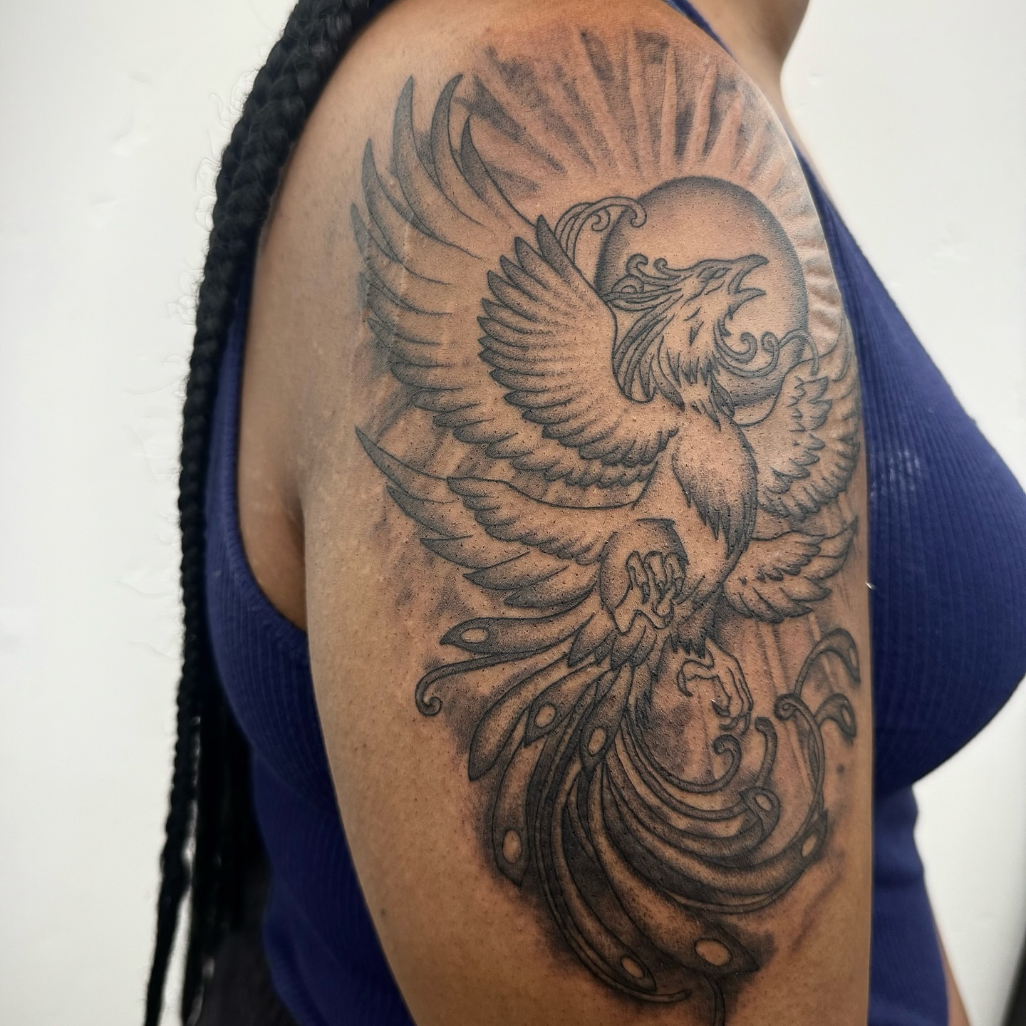 Tattoo by @jesstattooz — black_and_grey