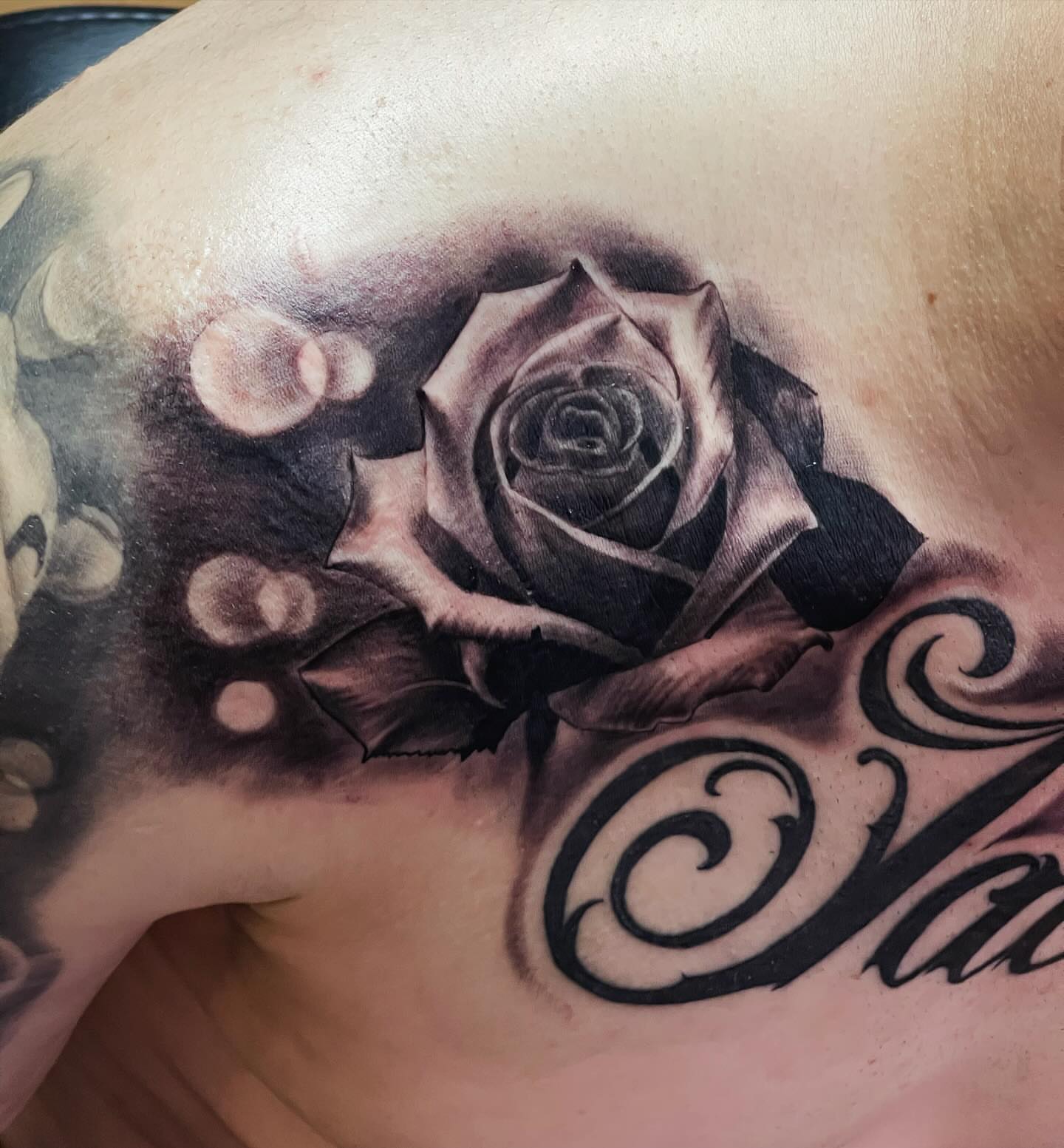 Tattoo by @yayo_rtn — black_and_grey, realism