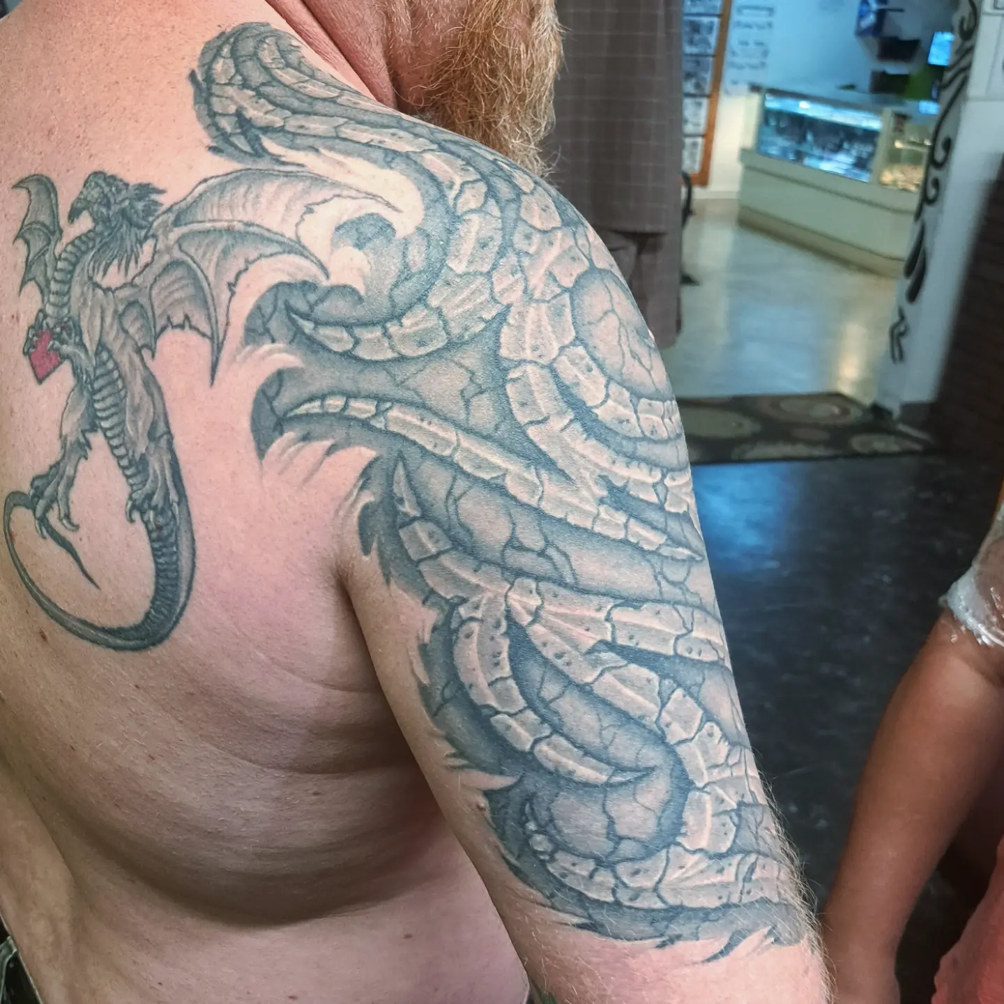 Tattoo by @birdshizzel — black_and_grey