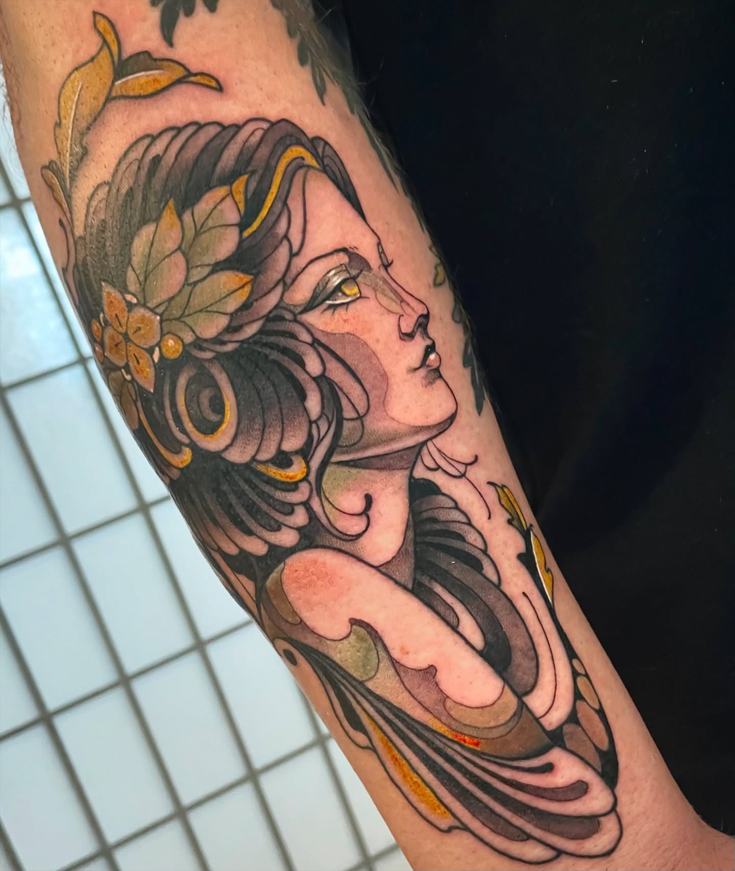 Tattoo by @mirelajade — american_traditional, realism