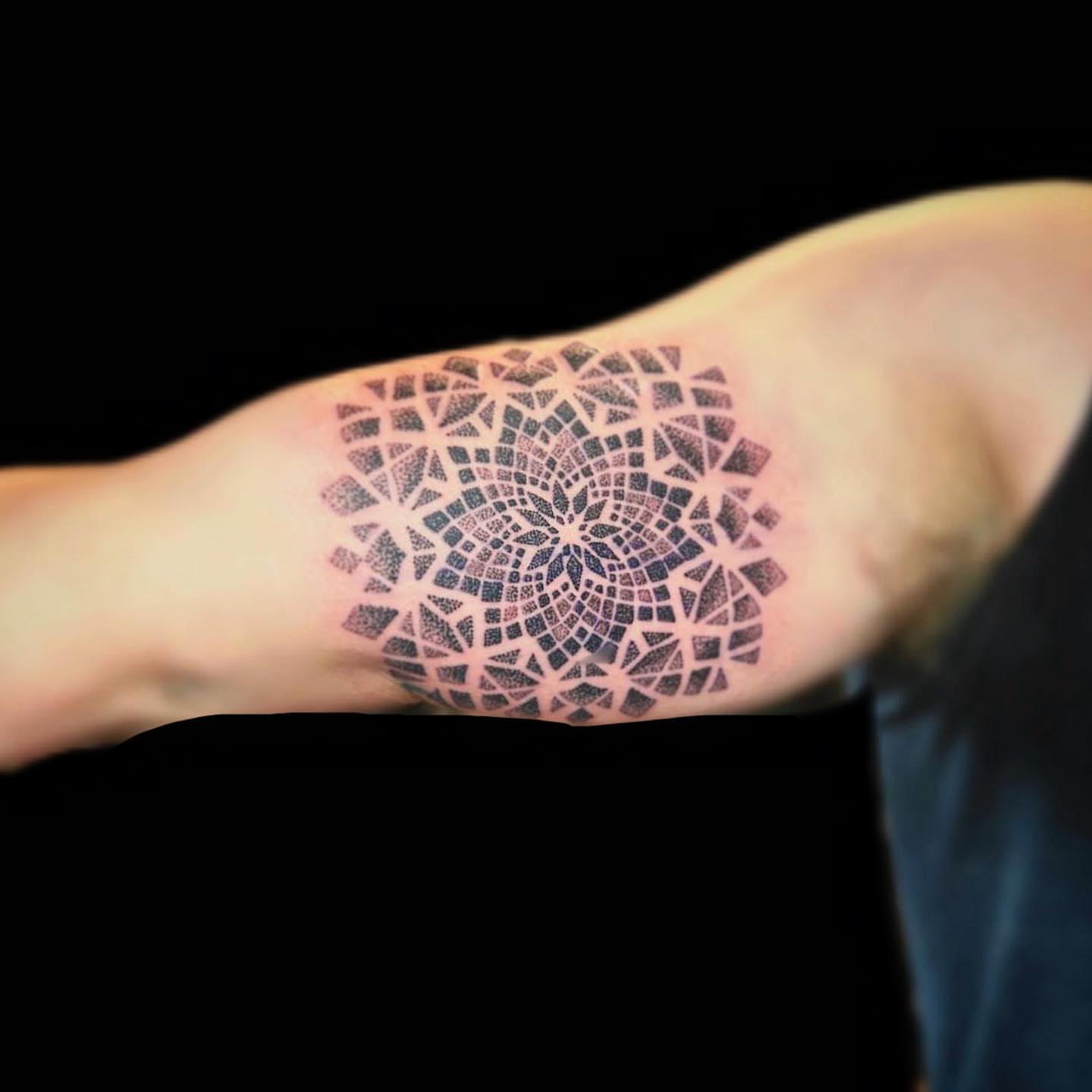 Geometric pattern dotwork tattoo on the forearm by โงโ โฑ โพ ๐ณ๐๐๐๐๐ โฆ โฑ โโง