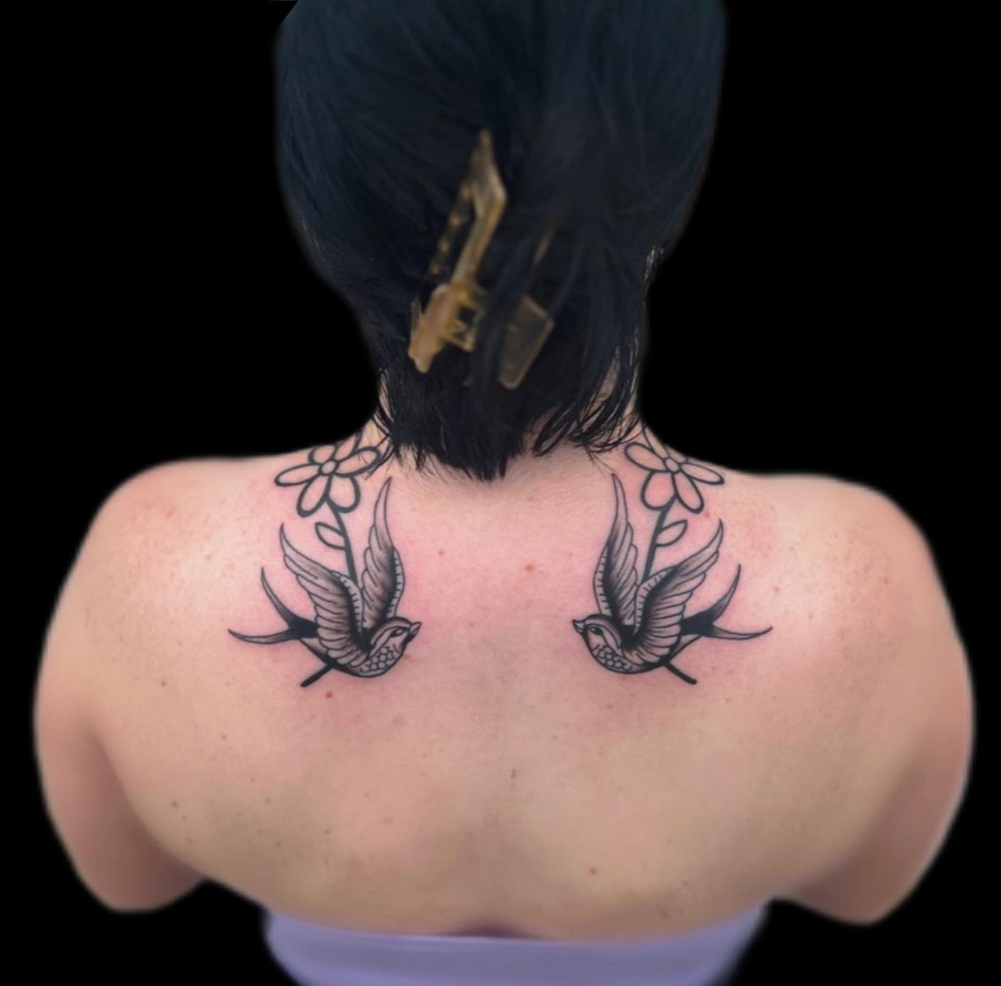 Swallows and flowers black and grey tattoo on the back by โงโ โฑ โพ ๐ณ๐๐๐๐๐ โฆ โฑ โโง