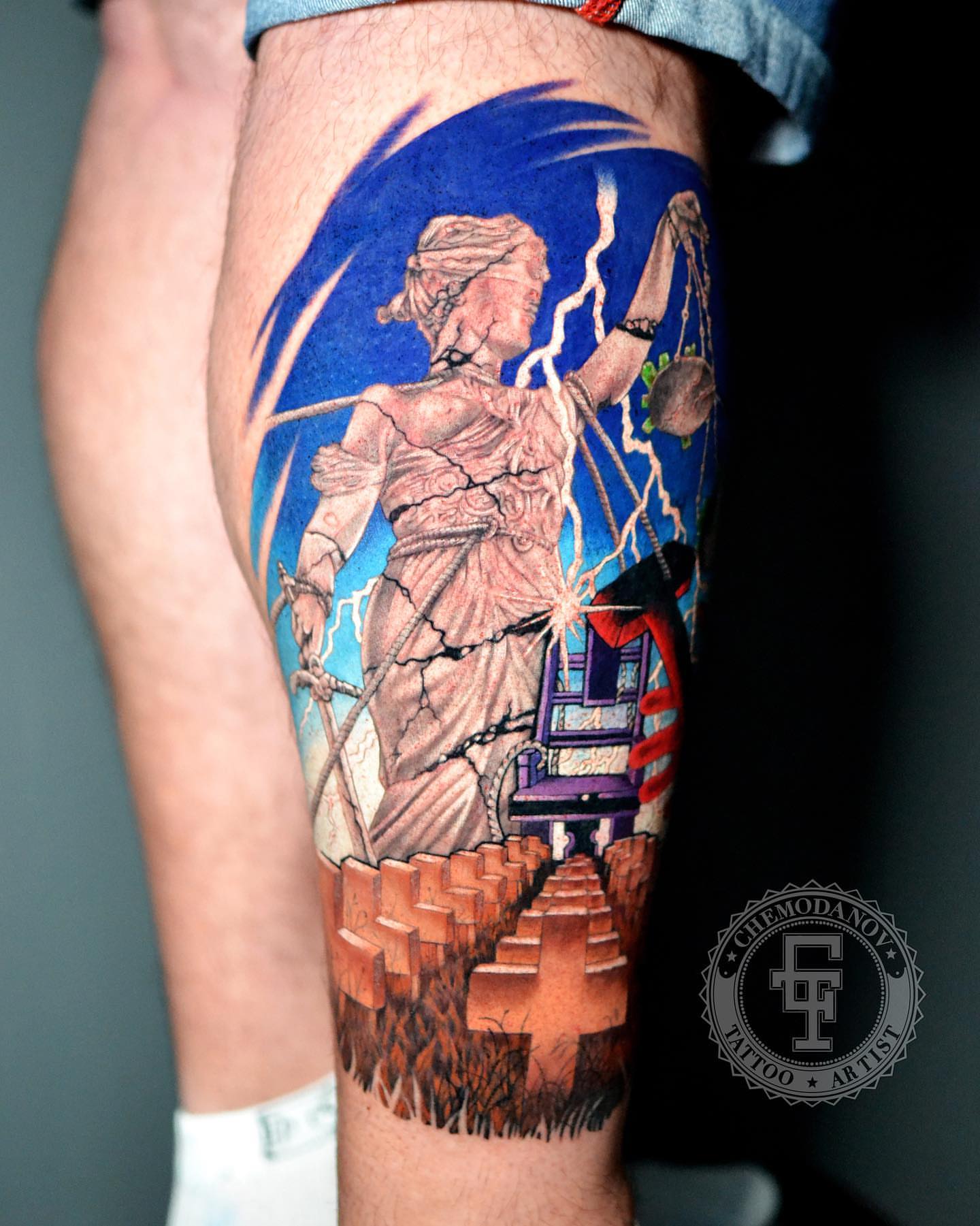 Tattoo by @chemodanov11 — realism, dotwork