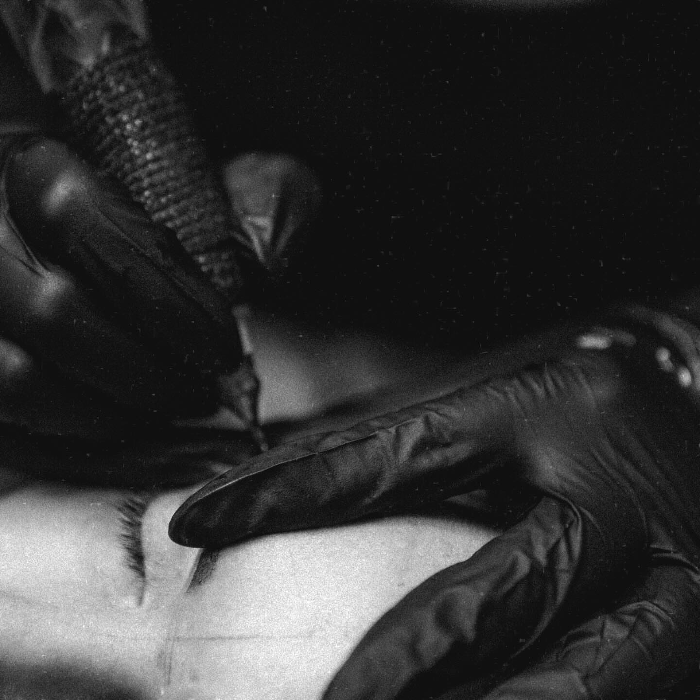 Tattoo by @bloomxkali — black_and_grey