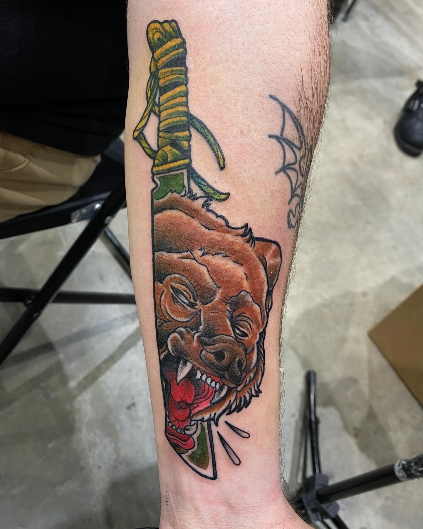 Tattoo by @tenochtenoch — american_traditional, realism