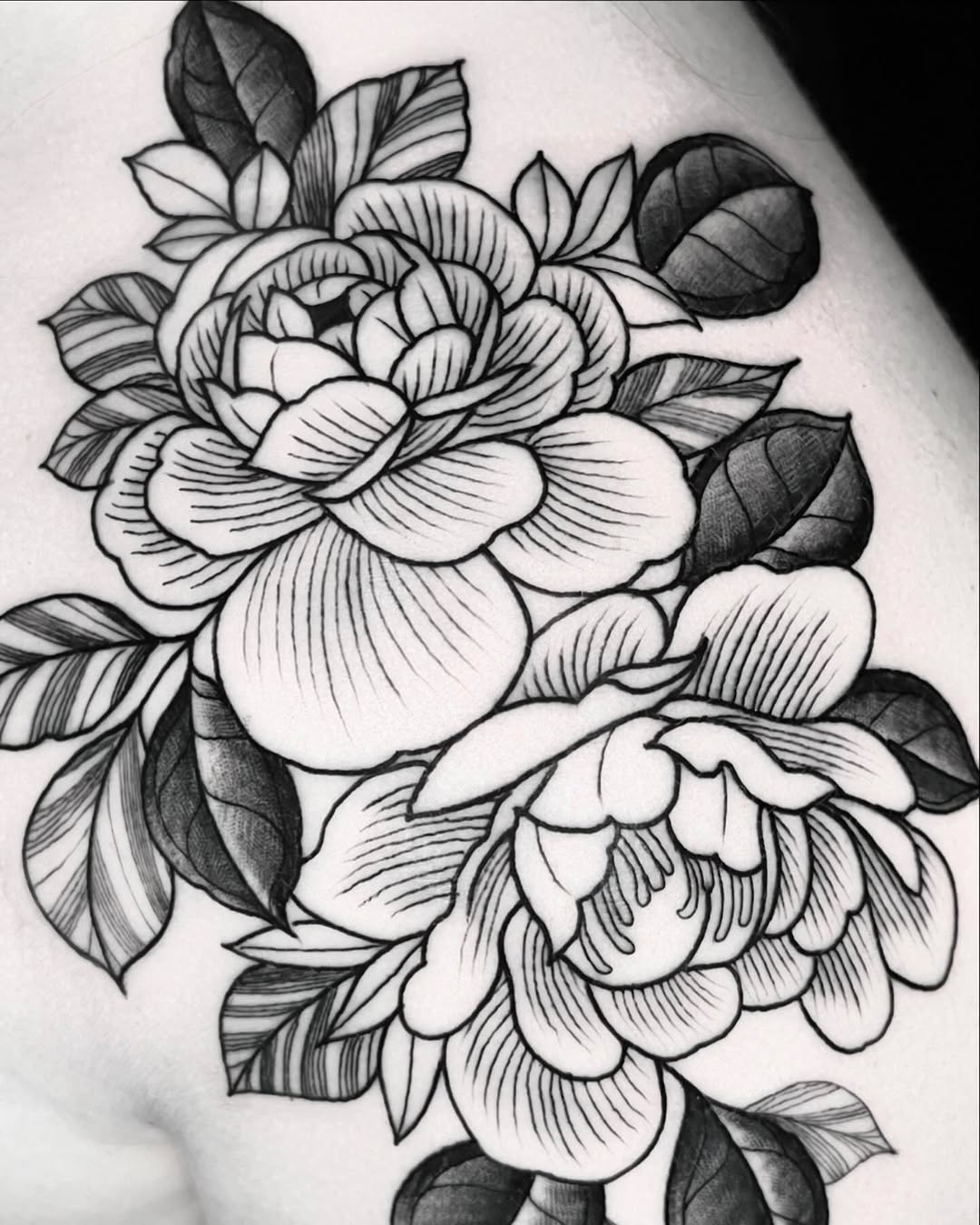 Tattoo by @h.gonzalez_tattoos — black_and_grey, fine_line