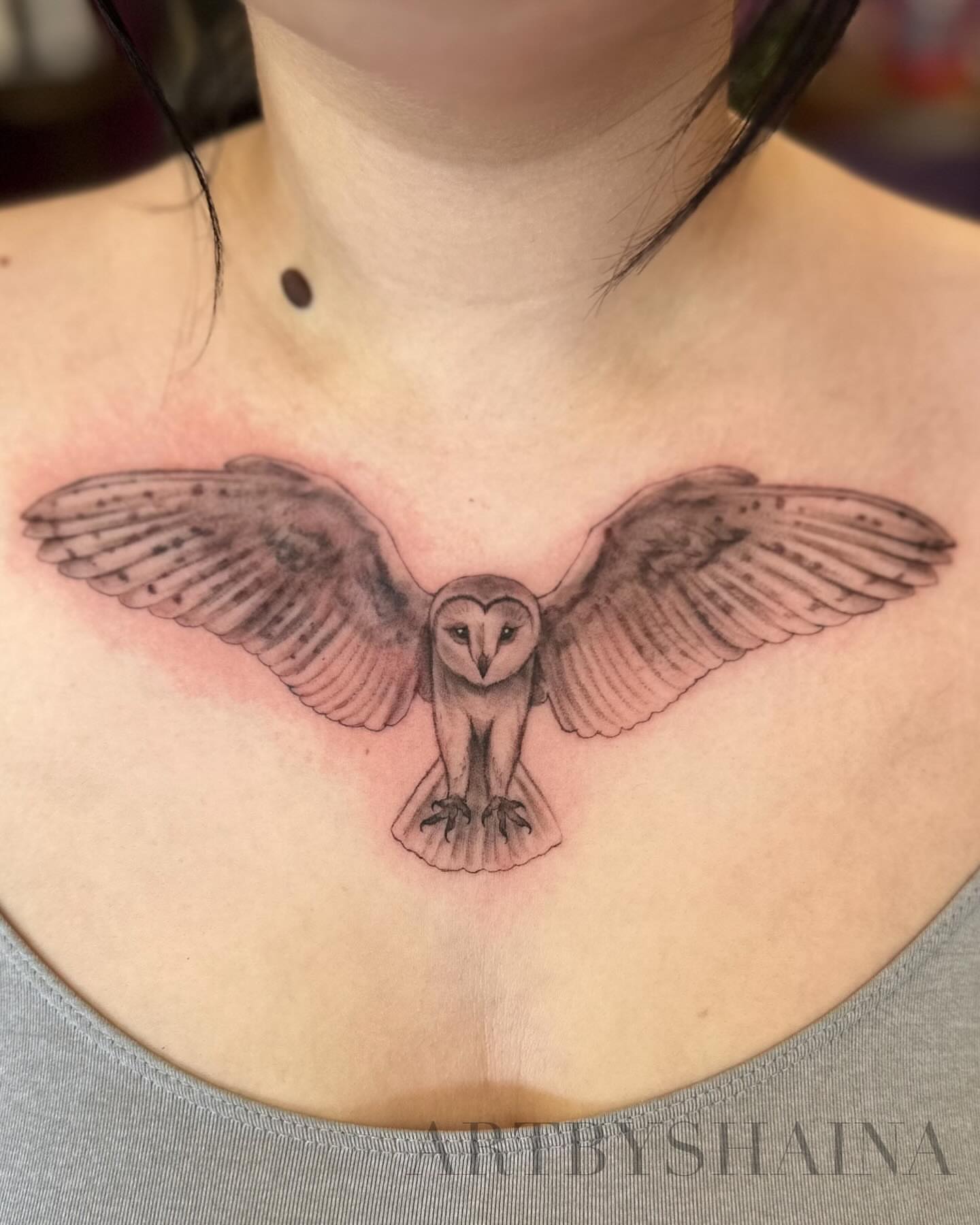 Owl black and grey tattoo on the chest by ππ·π°πΈπ½π°