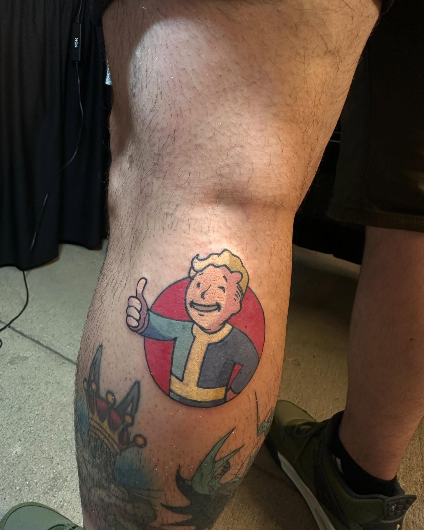 Tattoo by @lexiwtattoos — illustrative