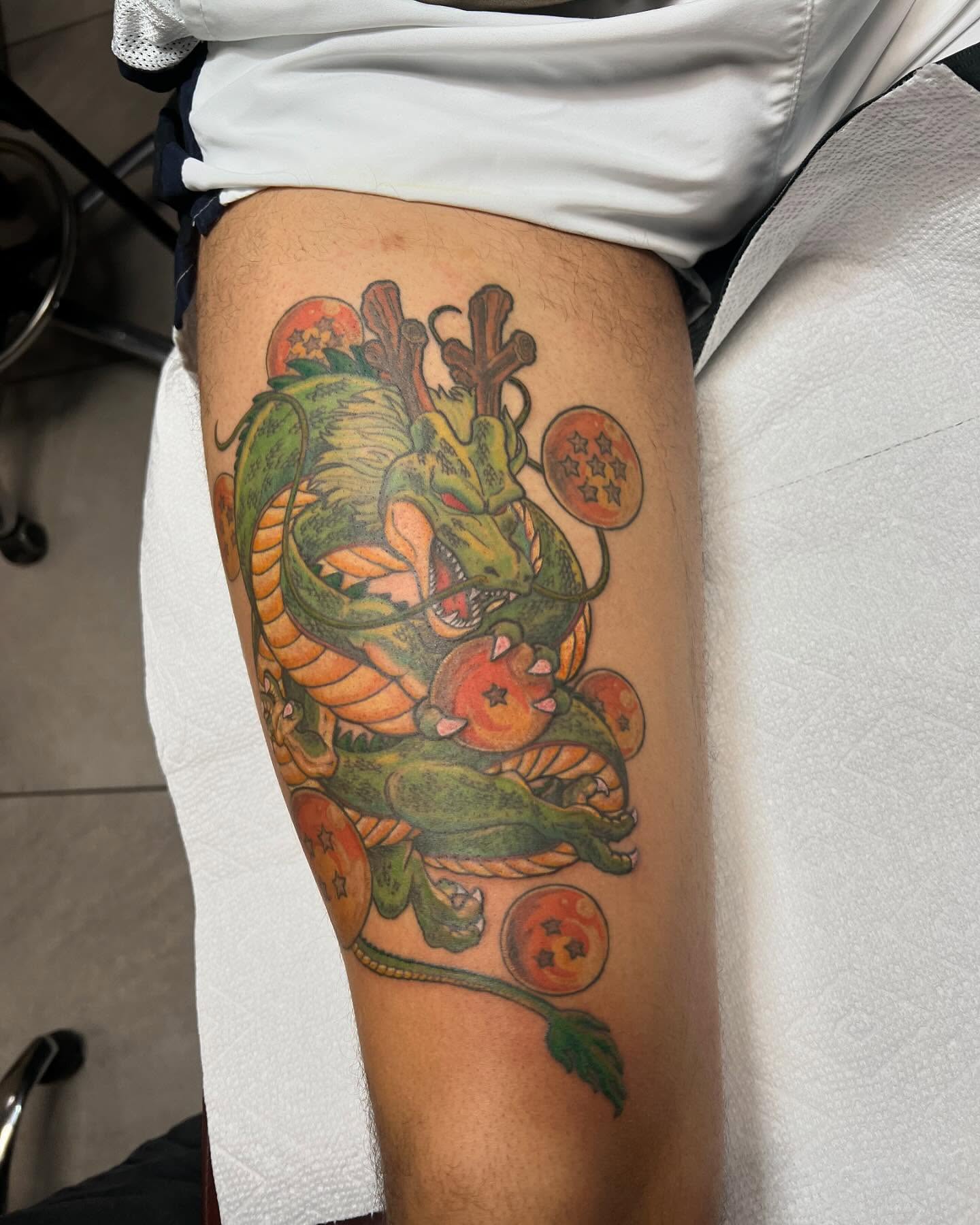 Dragon japanese irezumi tattoo on the thigh by Vincent C DiBiaso, Covington, Kentucky