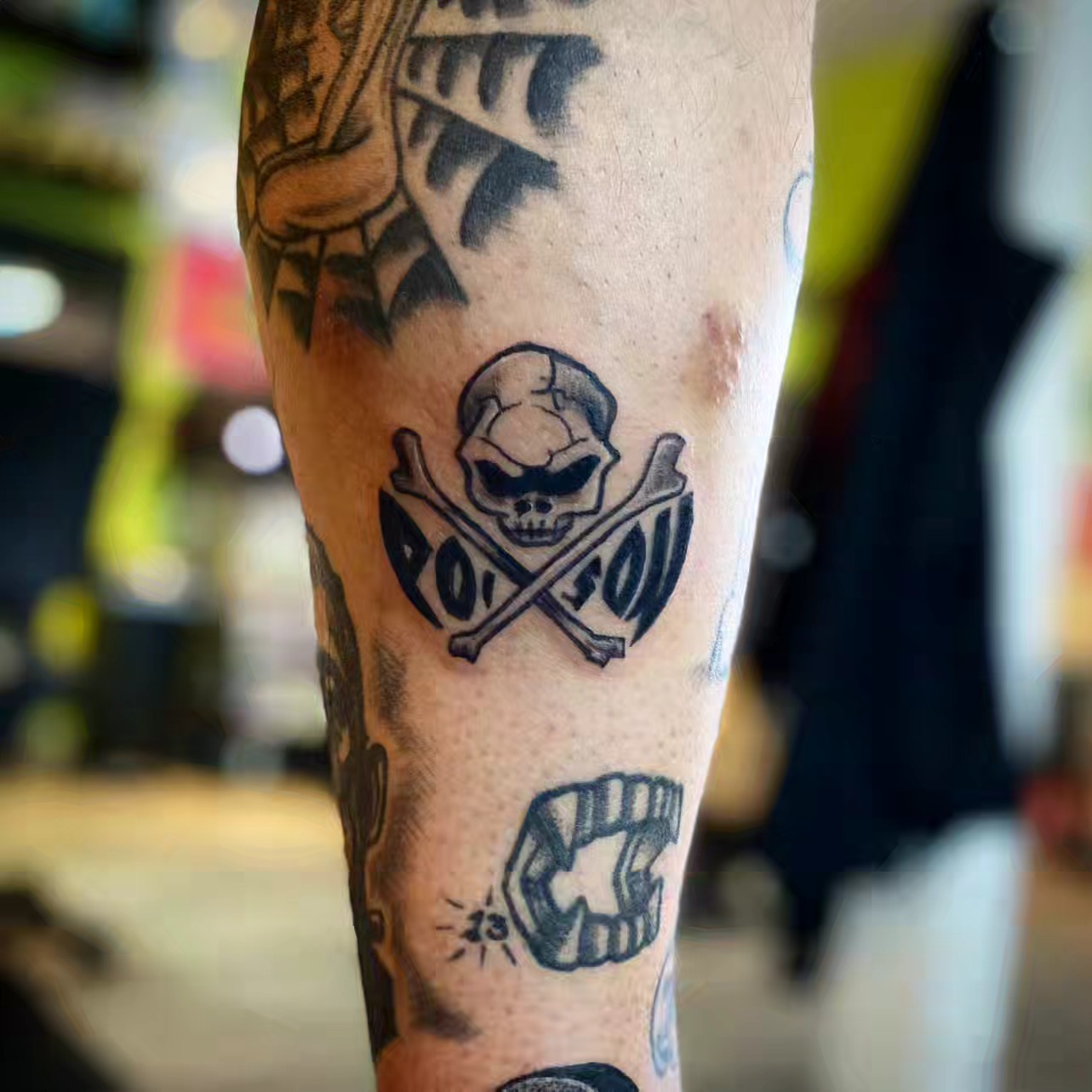 Tattoo by @peraltatattoos — black_and_grey