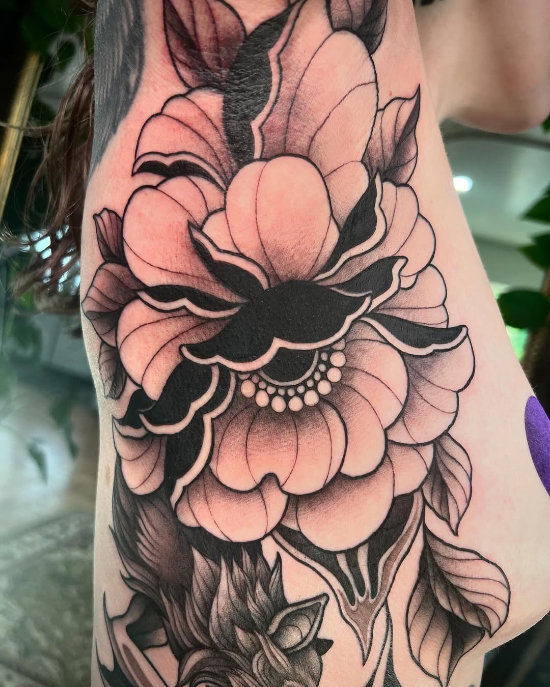 Tattoo by @miaesperanzatattoo โ japanese_irezumi, black_and_grey