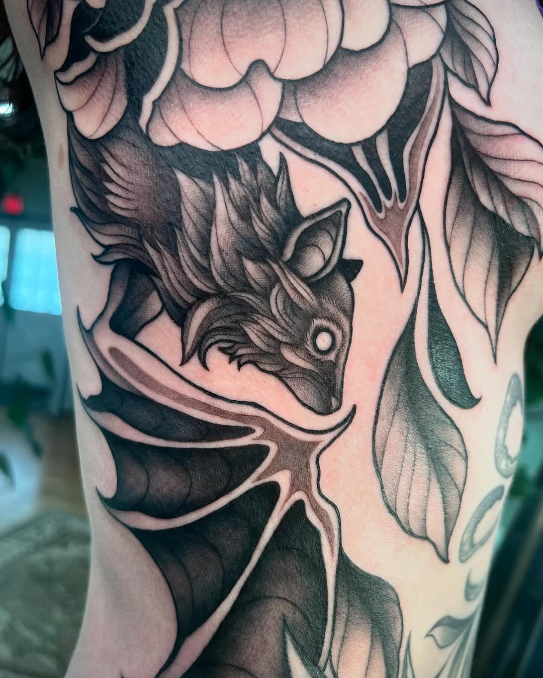 Tattoo by @miaesperanzatattoo โ black_and_grey, dark_realism