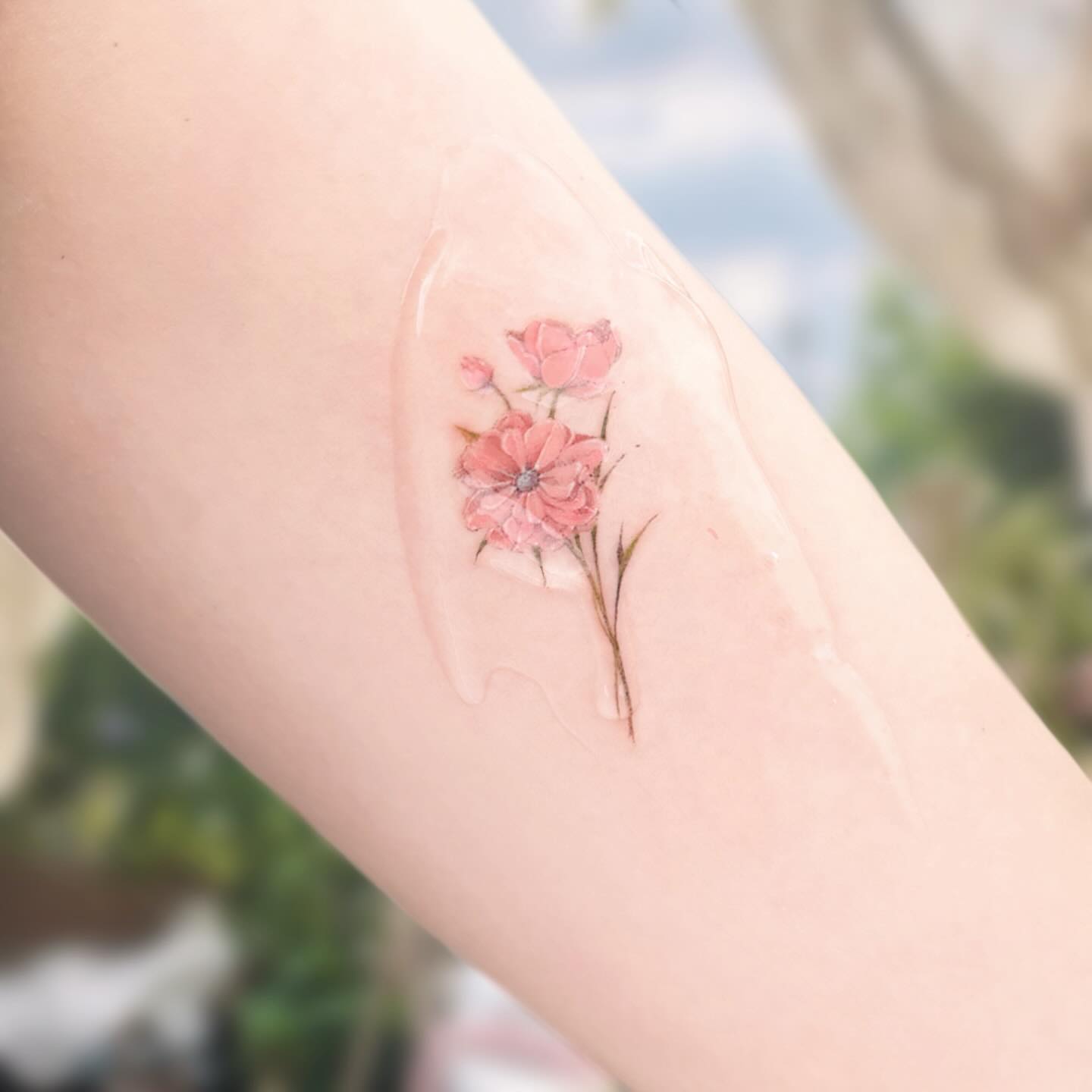 Tattoo by @honi_tattoo — watercolor