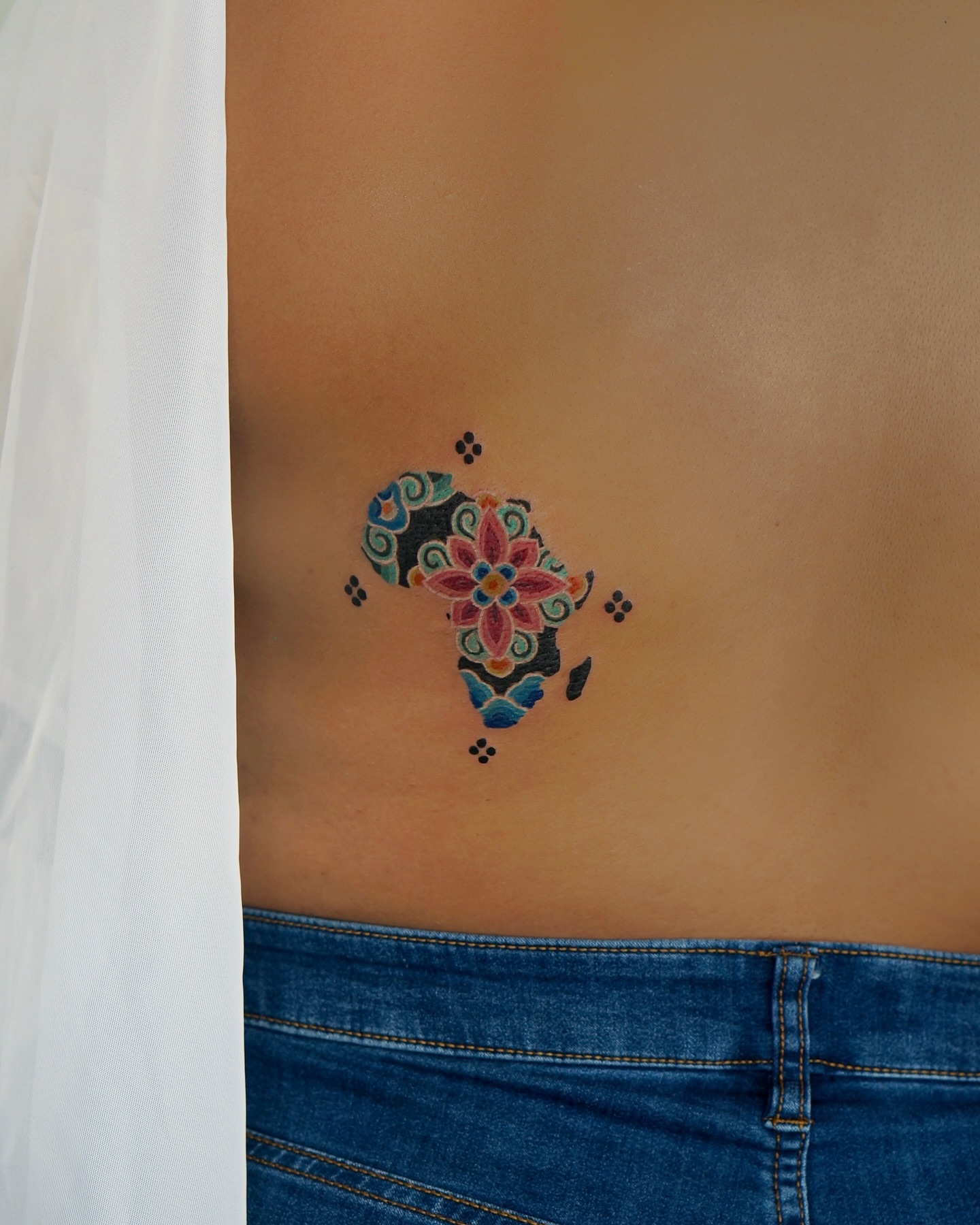Tattoo by @didi_tatt — dotwork, geometric