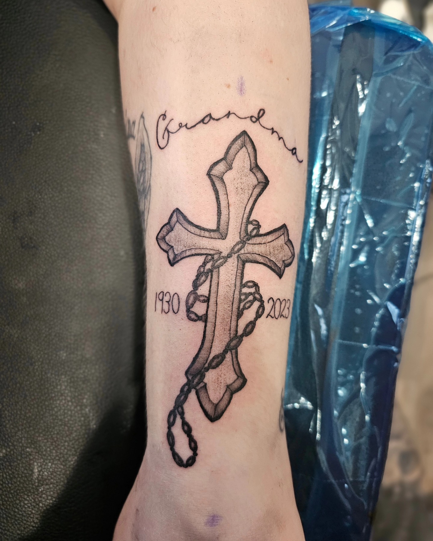 Tattoo by @jabbedbyjess — black_and_grey