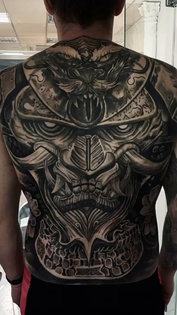 Tattoo by @puratintamiami — japanese_irezumi, black_and_grey
