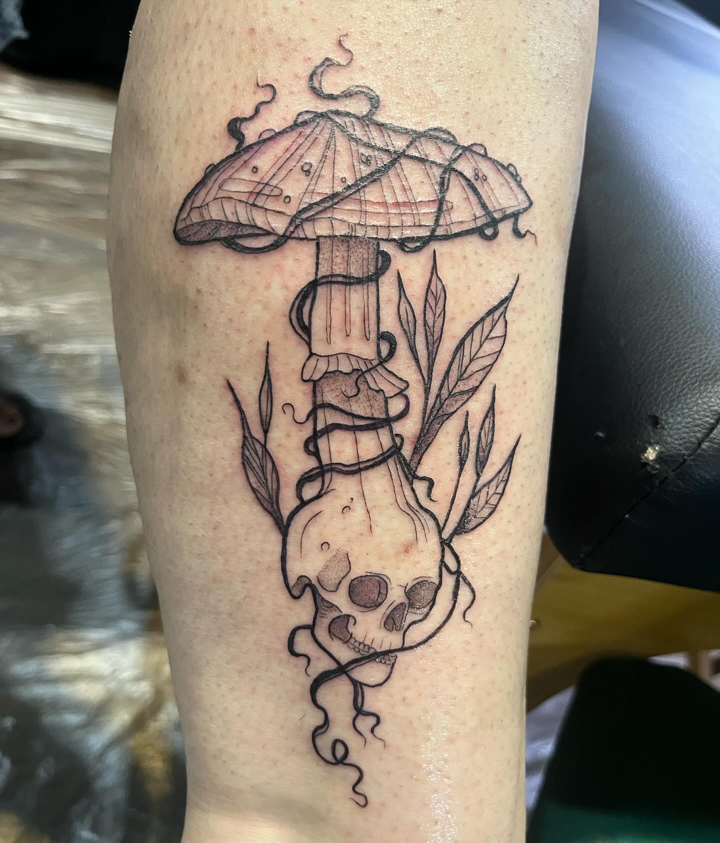 Tattoo by @keely_savage — black_and_grey, realism