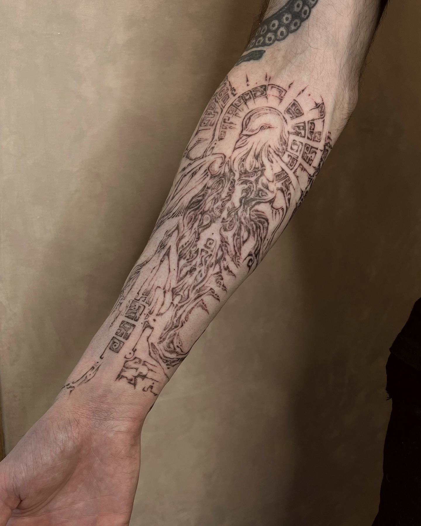 Tattoo by @orbritual — black_and_grey