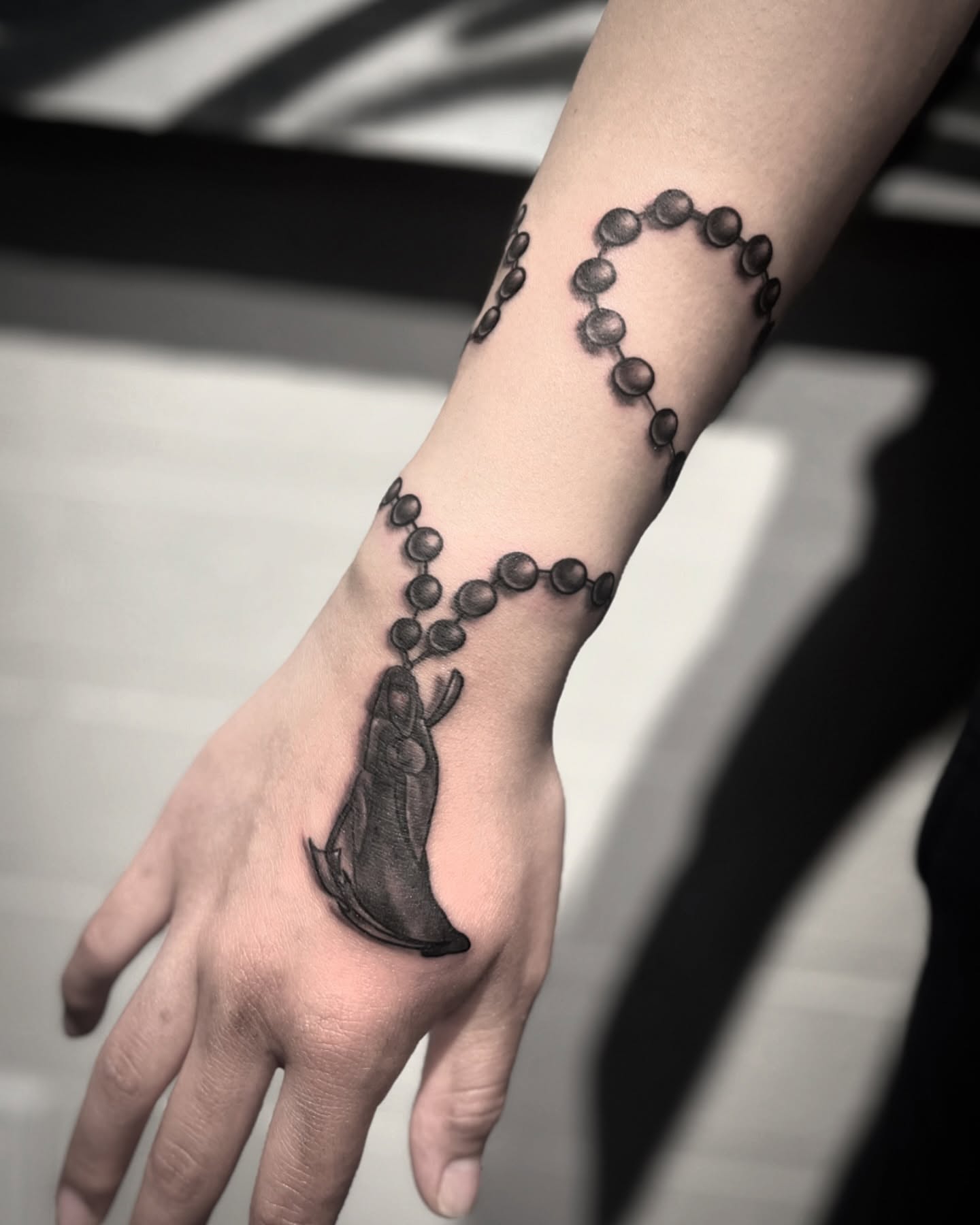Tattoo by @tattooswithdee — black_and_grey